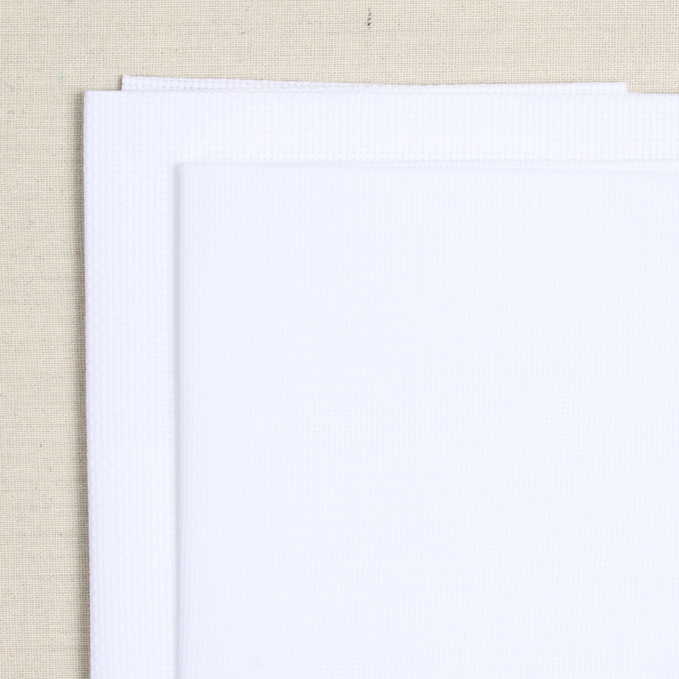 Aida Cloth, 18 ct - Image 2