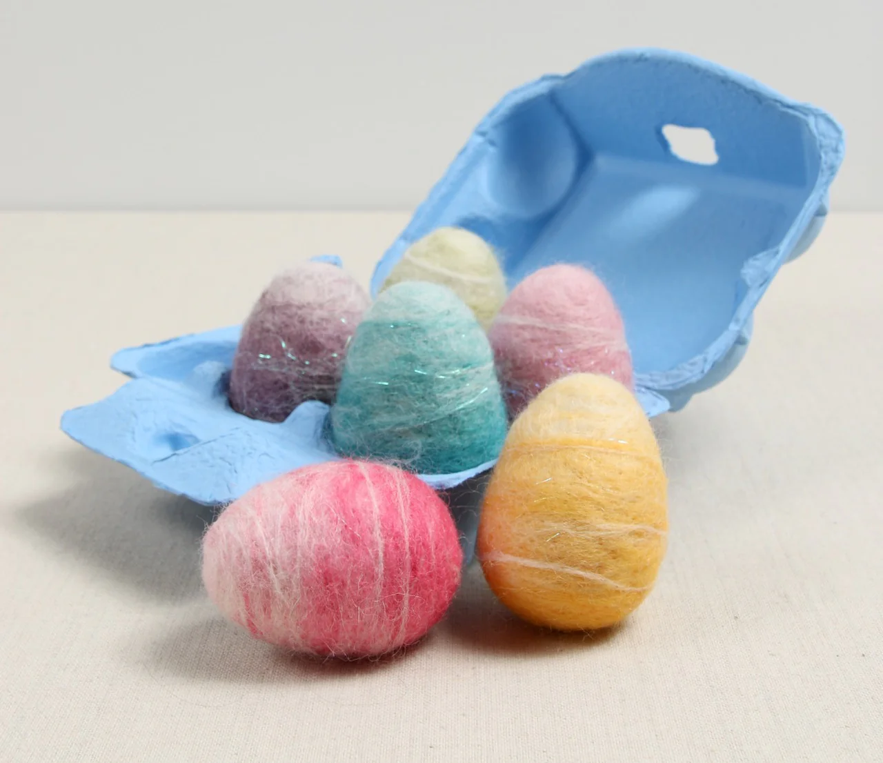 Angelina Fiber, White Iridescent - Image 7
