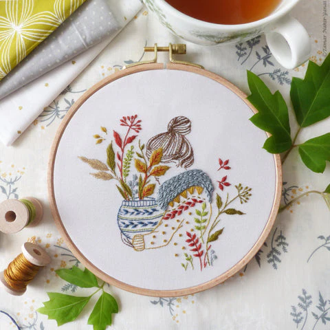 Autumn Lady, 6" Embroidery Kit - Image 3