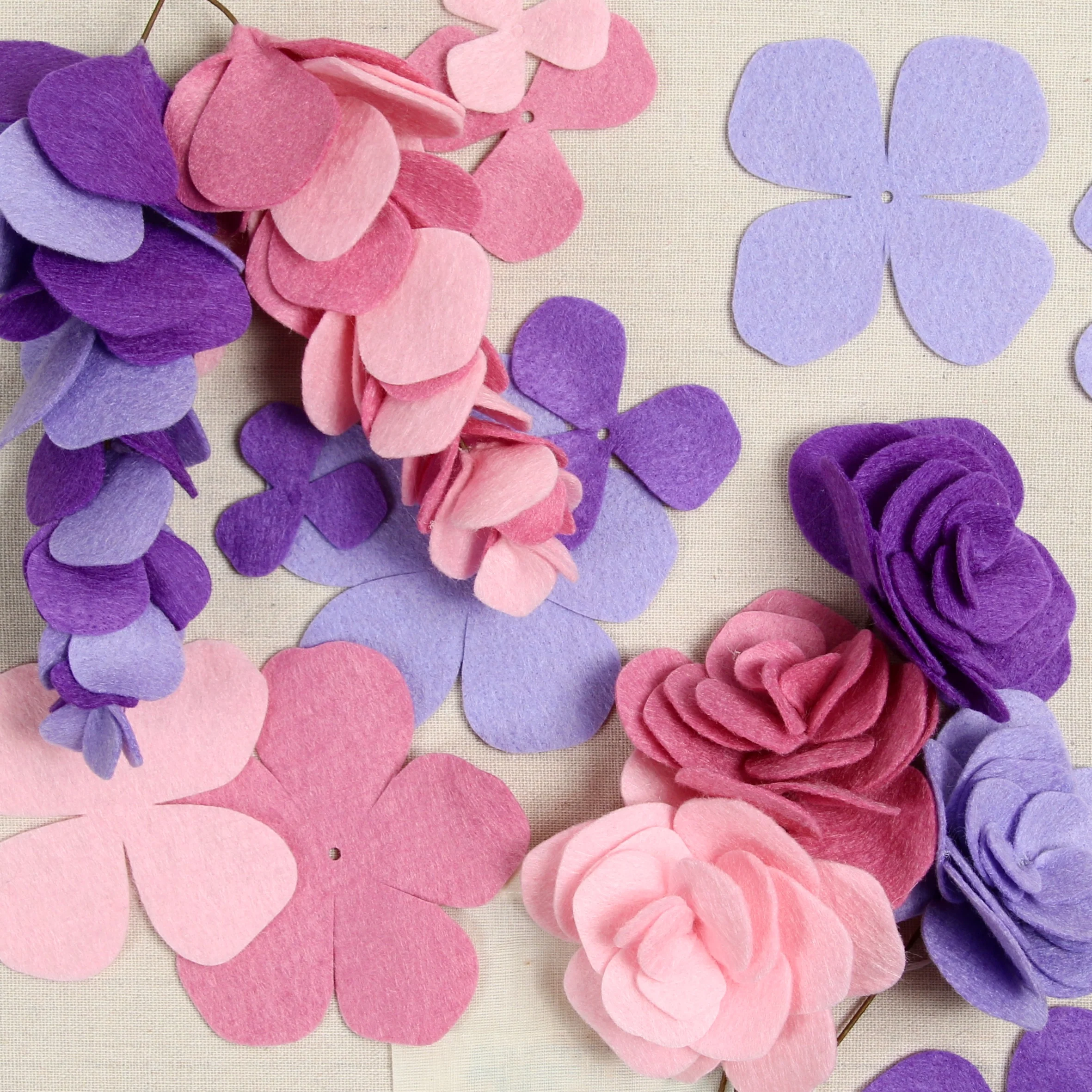 Begonia Falls Felt-fetti - Image 3