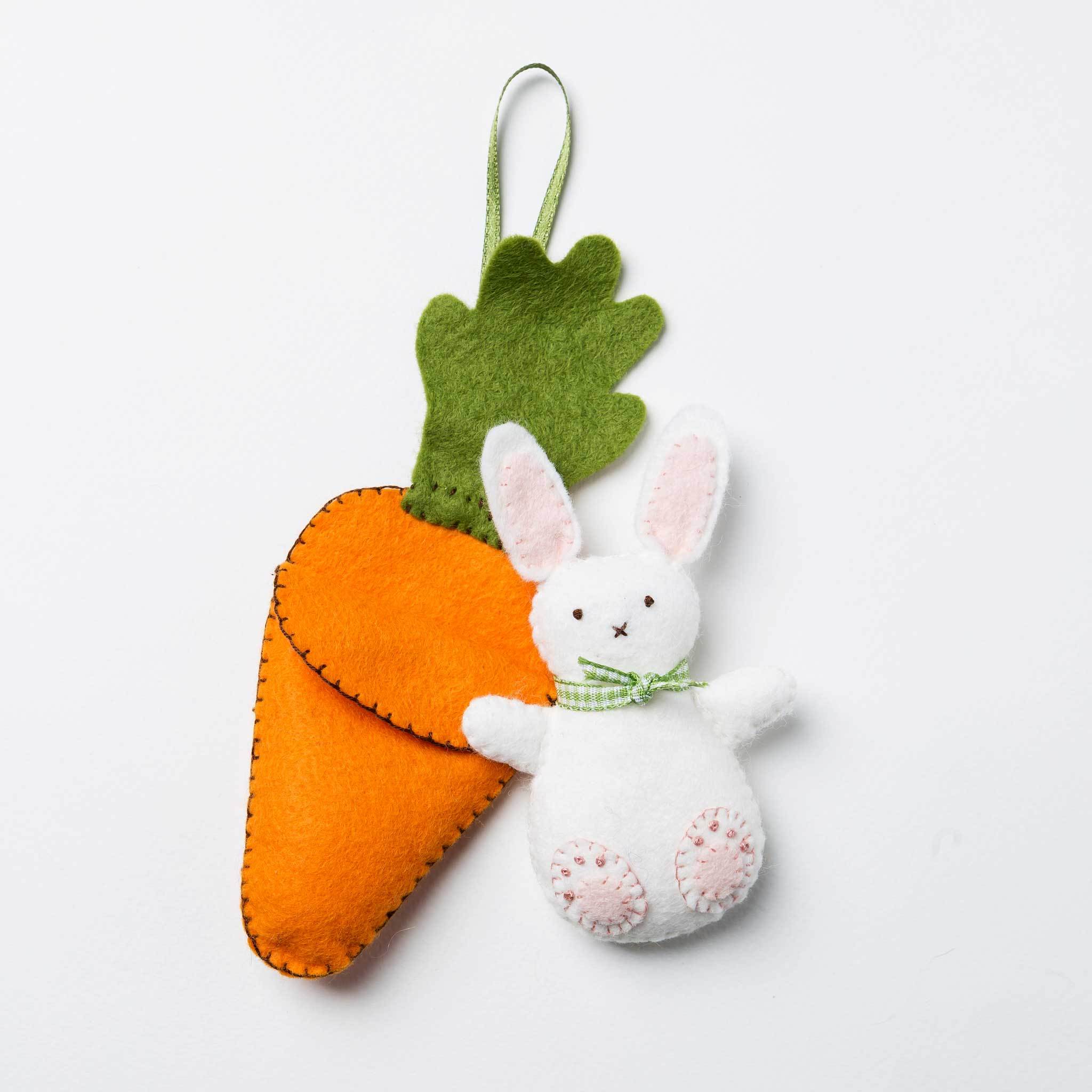 Bunny in Carrot, Felt Kit - Image 4