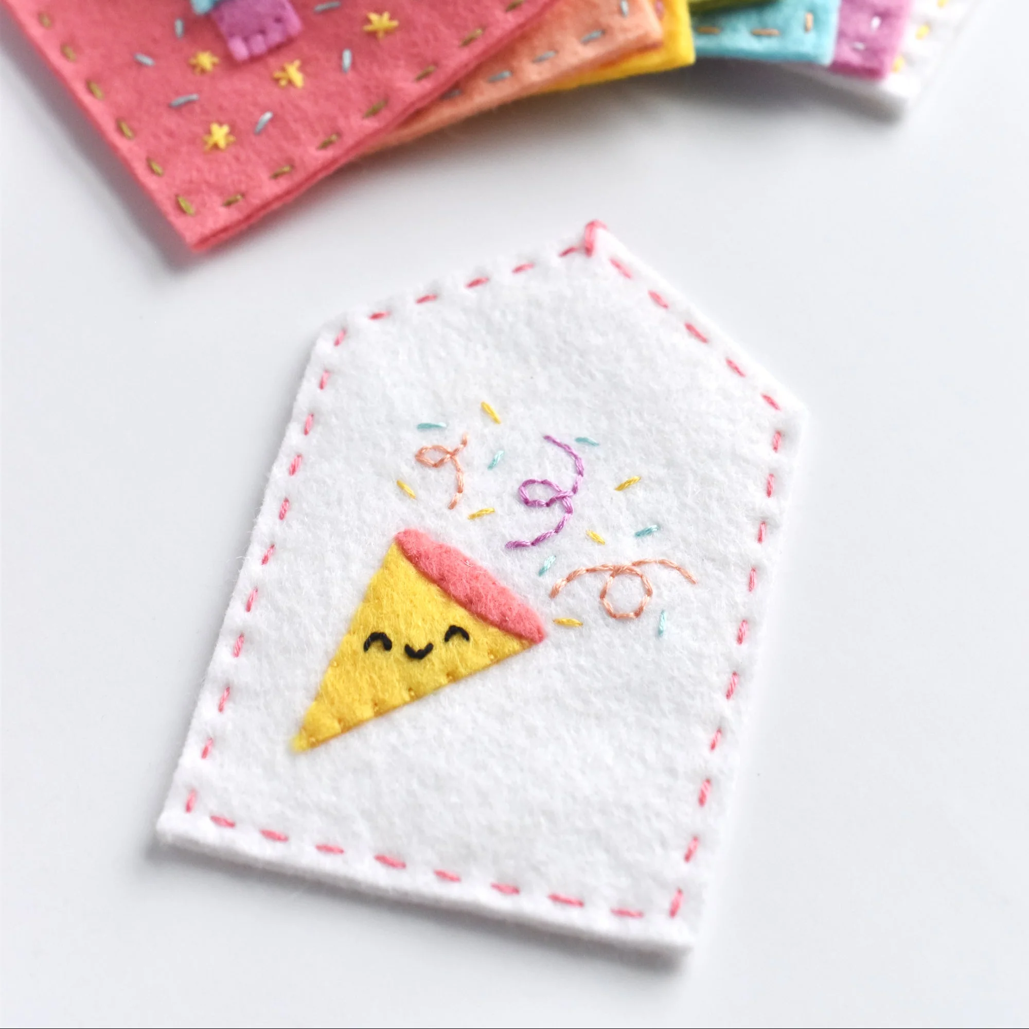 Celebrate Happy Felt Ornament Pattern - Image 4