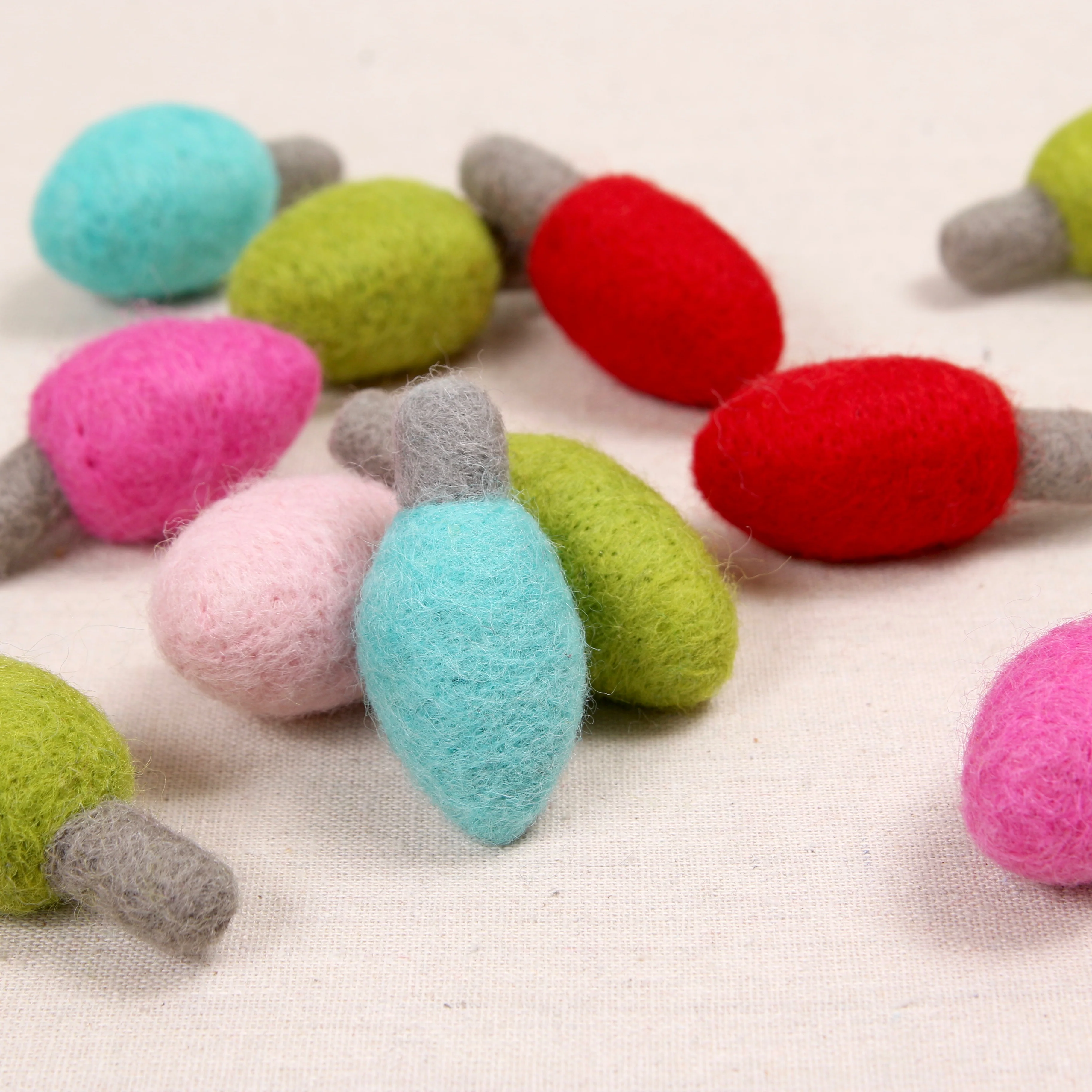 Silver Tip Holiday Lights, Felt Shapes - Image 7