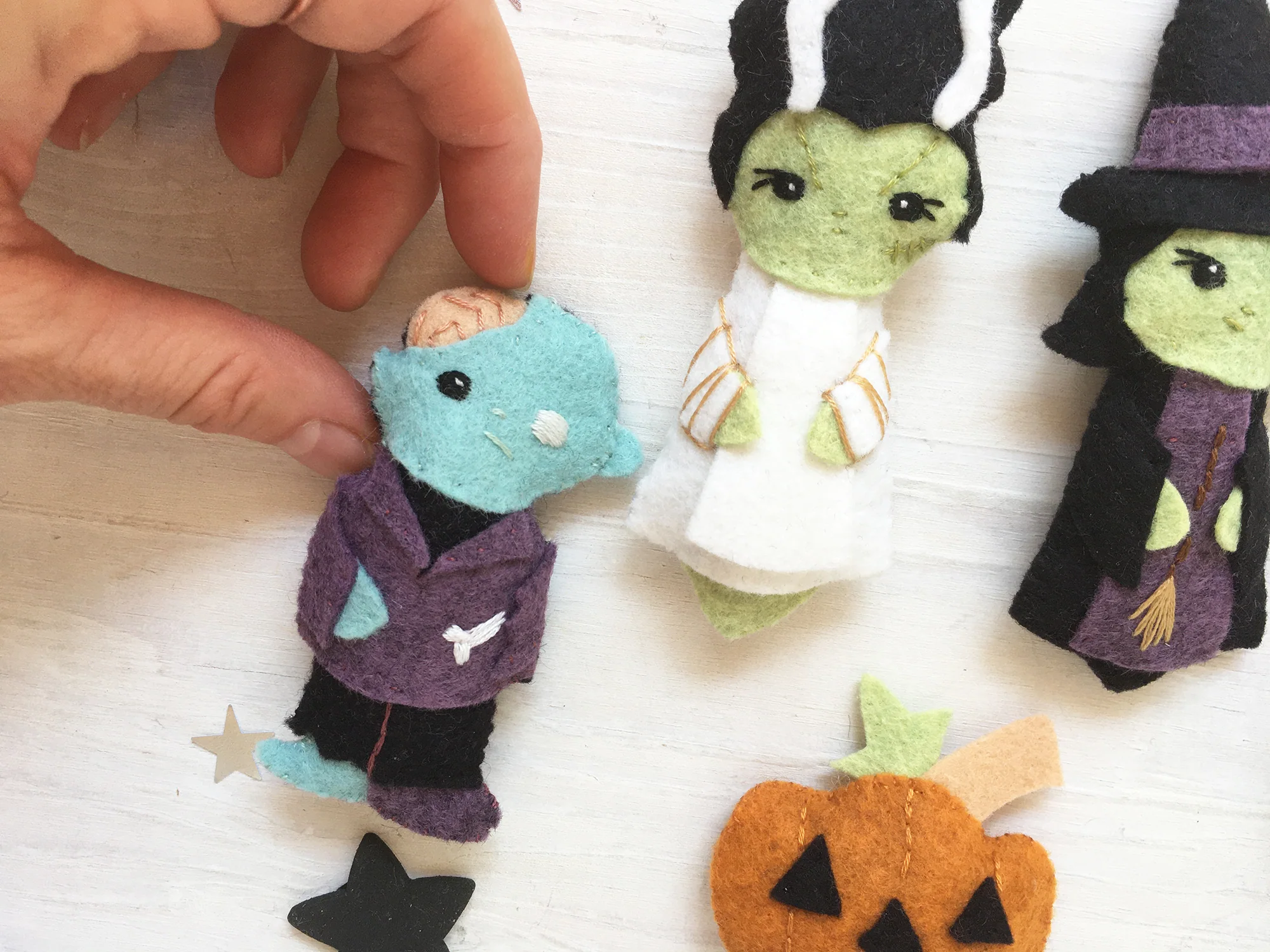 Classic Movie Monsters Felt Pattern - Image 4