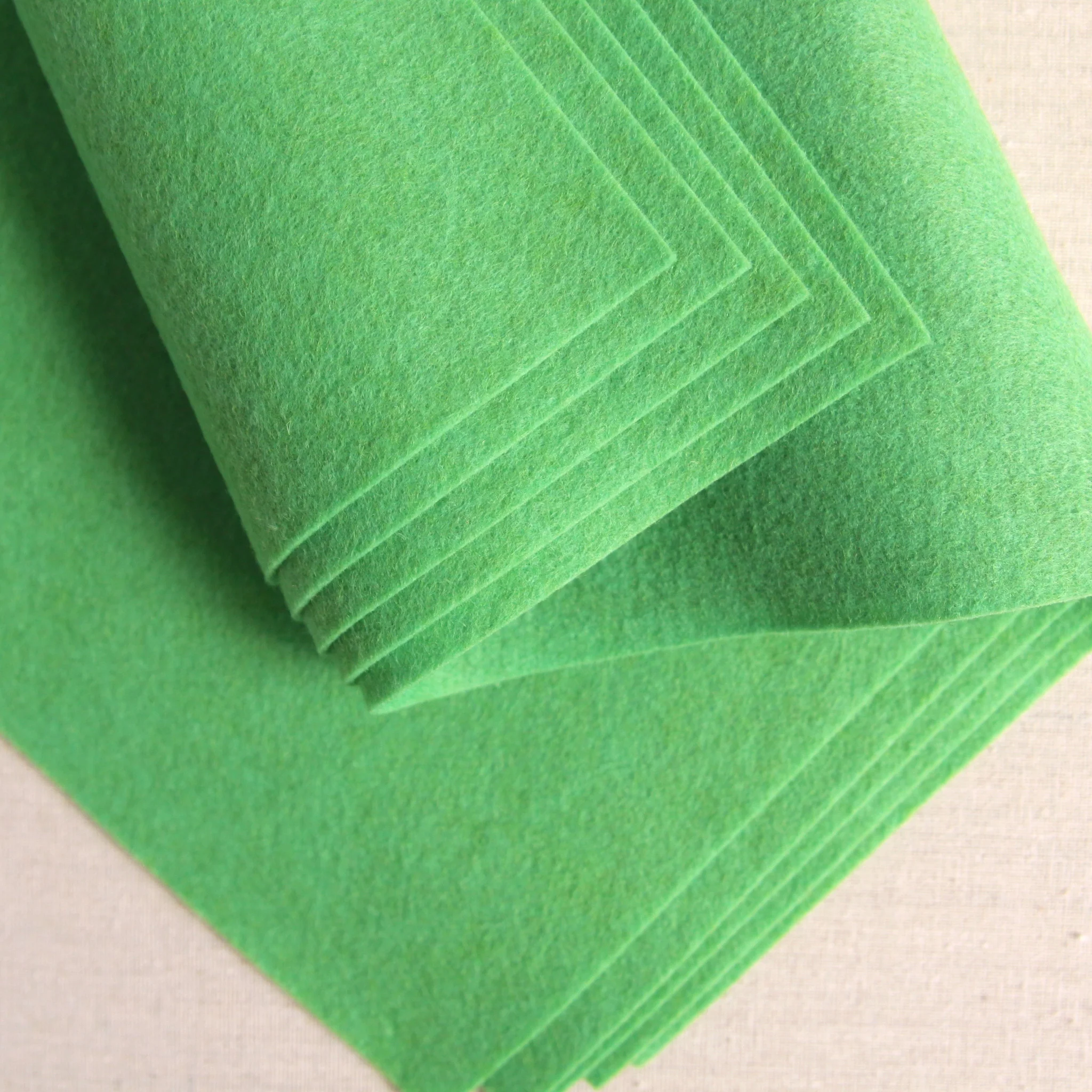 Clover Wool Blend Felt - Image 2