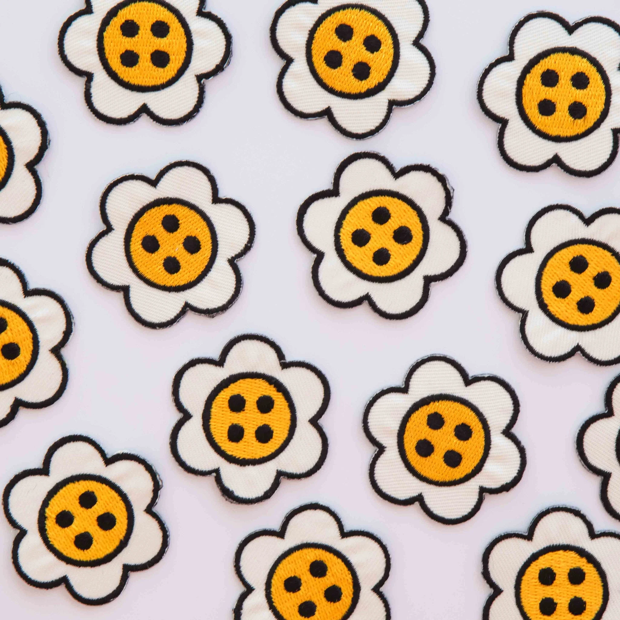 Daisy Button Iron-On Patch - Image 3