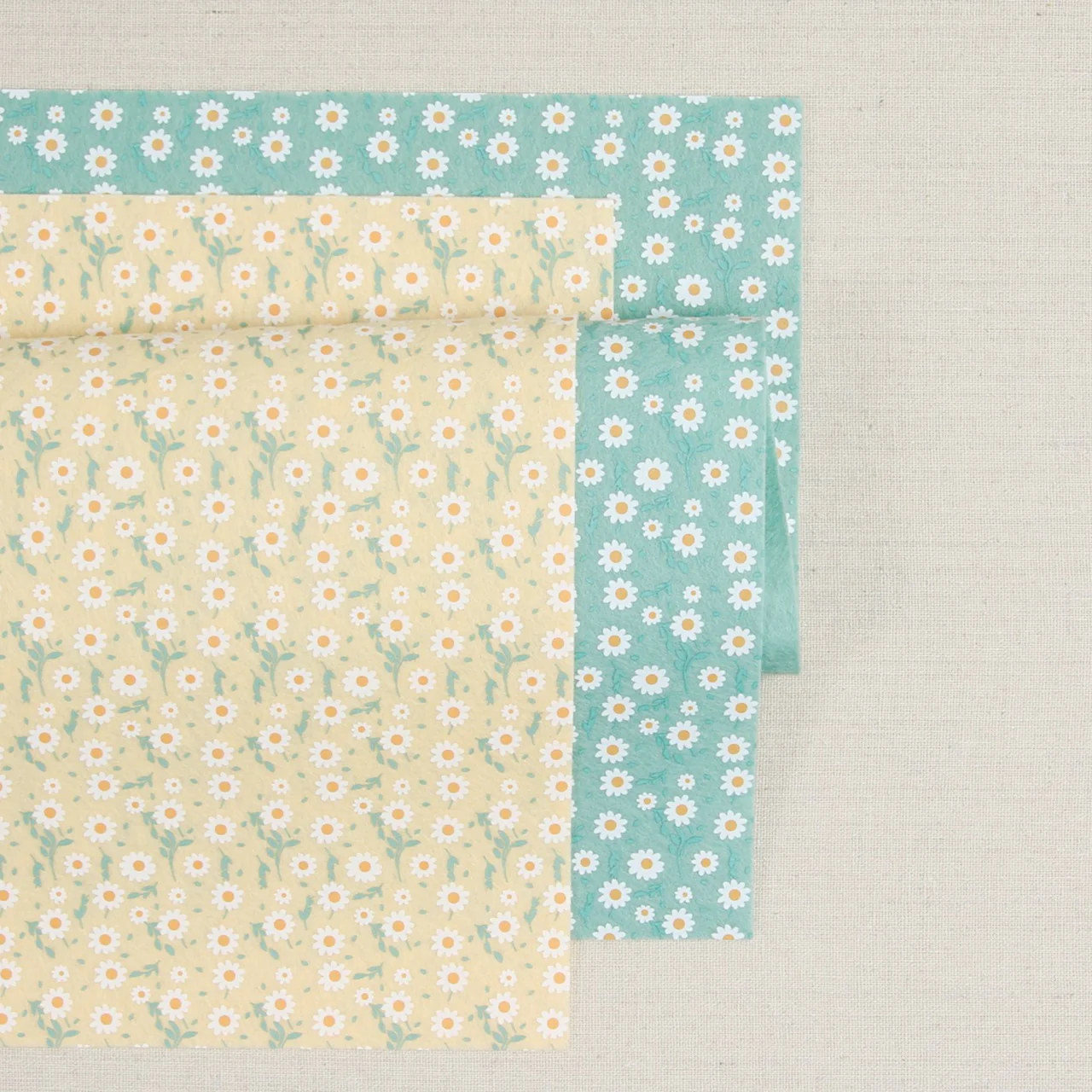 Daisy Field in Swan Felt - Image 2