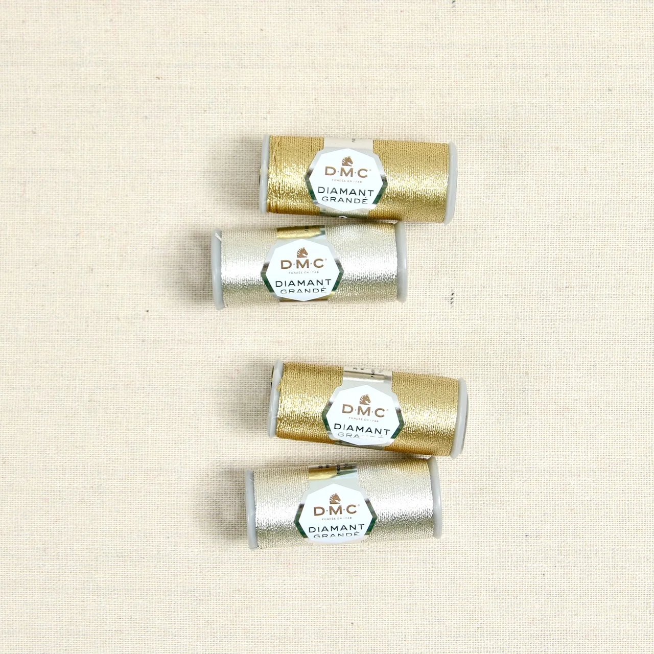 Diamant Grande Metallic Embroidery Thread - Image 5