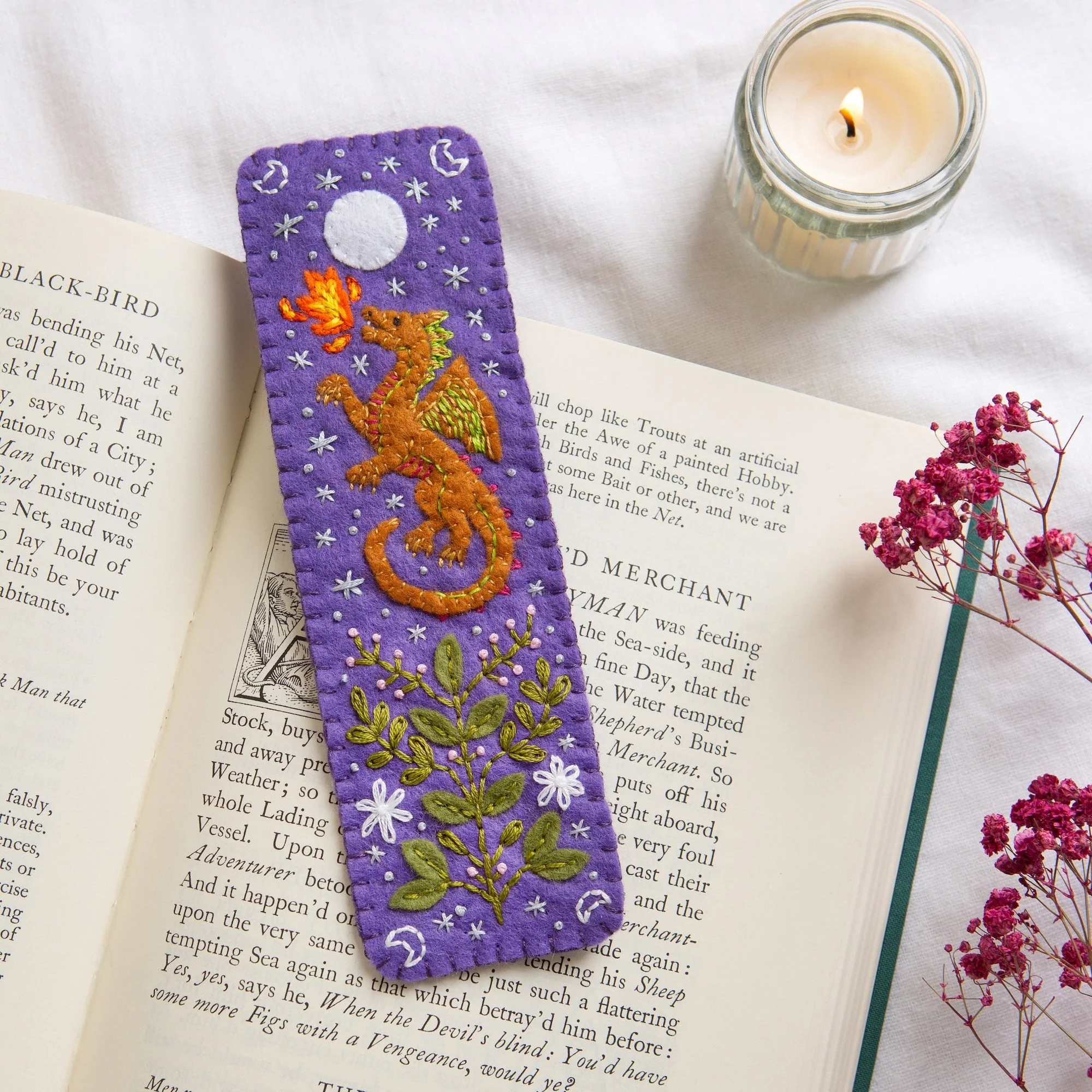 Dragon Bookmark Felt Kit - Image 4