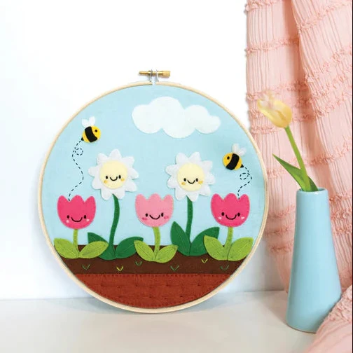 Felt Craft Fun : 16 Adorable Kawaii-Style Projects to Stitch, Share, and Love All Year Long - Image 3