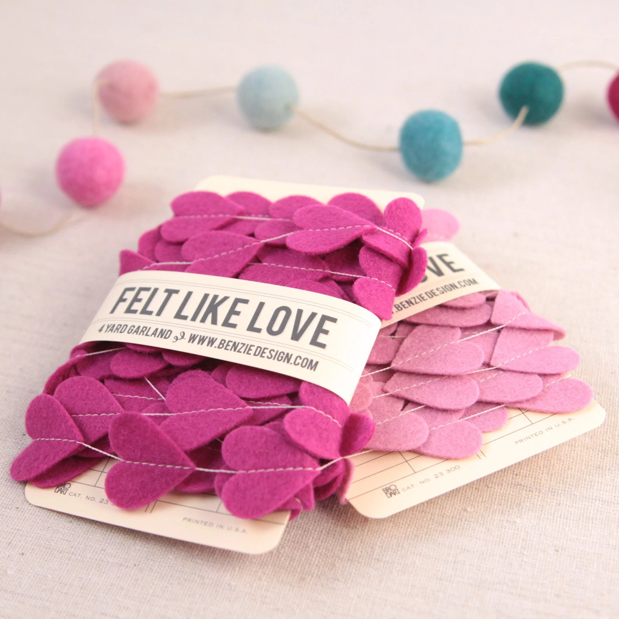 Felt-fetti Small Hearts, die cut shapes - Image 4