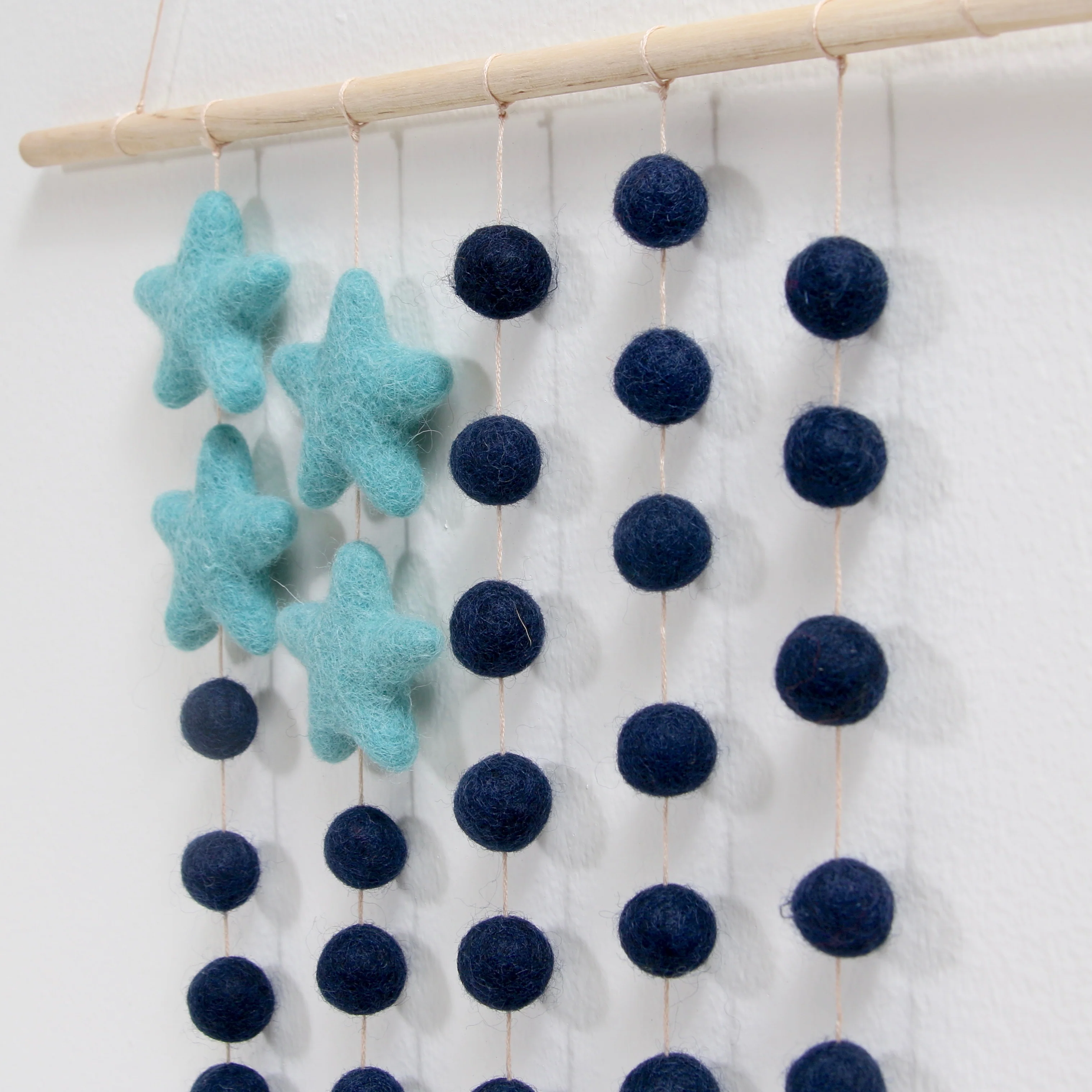 Felt Stars in Mustard - Image 5