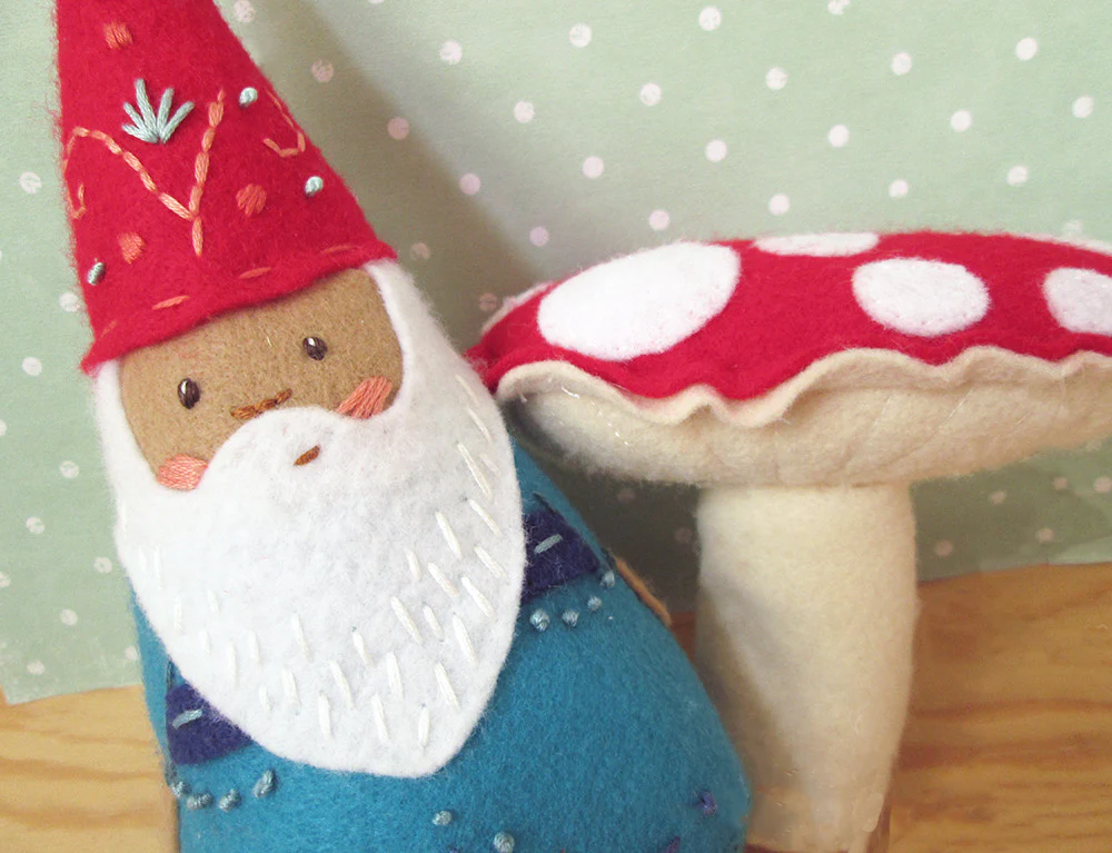 Gnome + Santa Doll Felt Pattern - Image 4