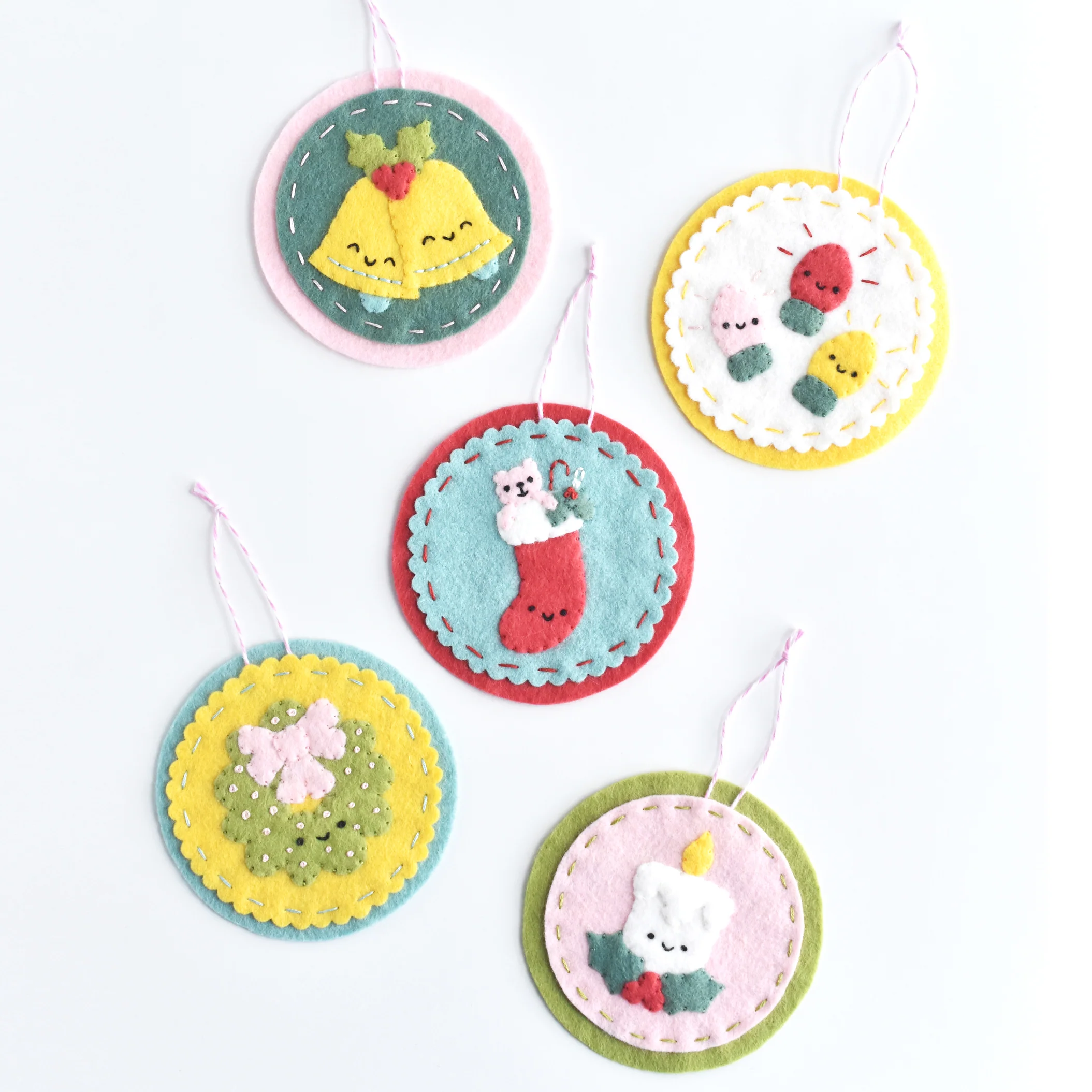 Haul out the Holly Ornament Kit - Image 5
