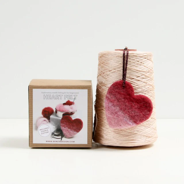 Heart Felt, Beginner Needle Felting Kit - Image 5