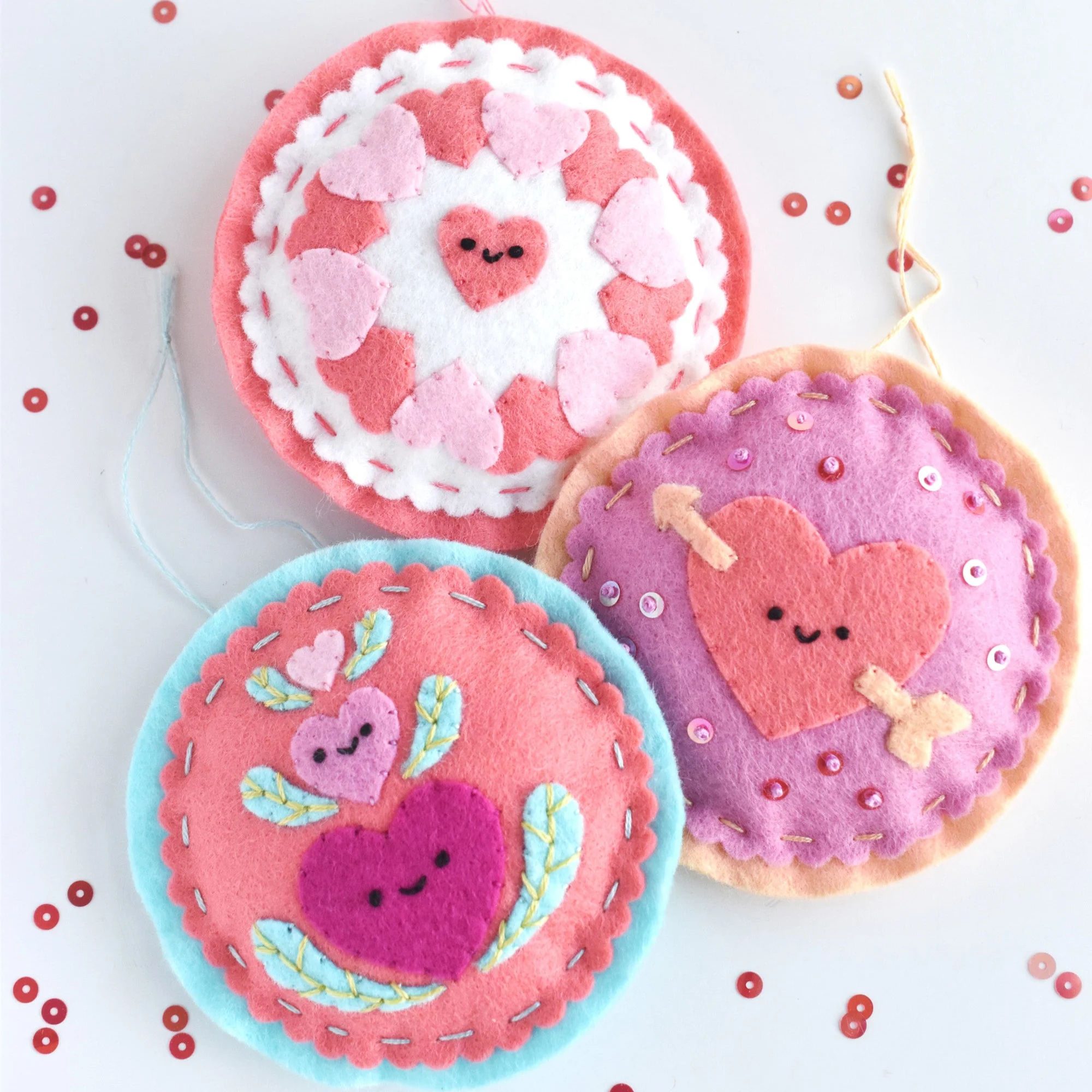 Hearts Day Felt Ornaments Pattern - Image 3