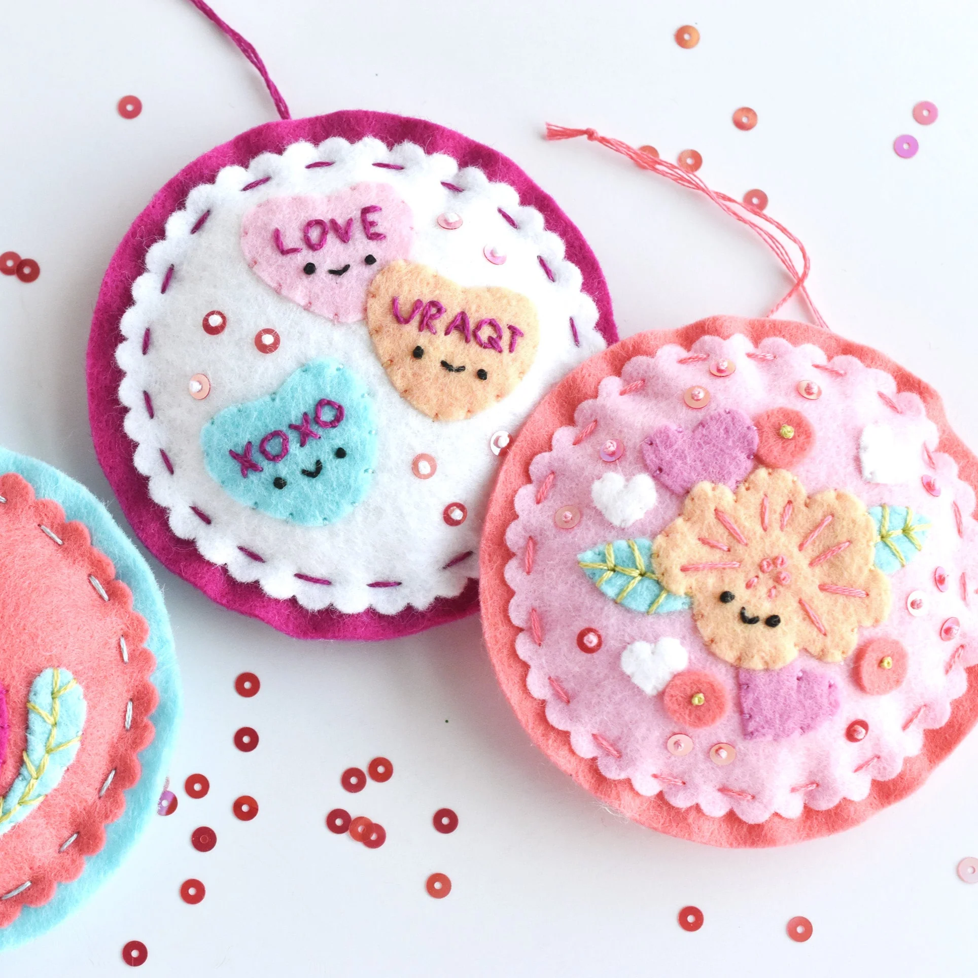 Hearts Day Felt Ornaments Pattern - Image 4