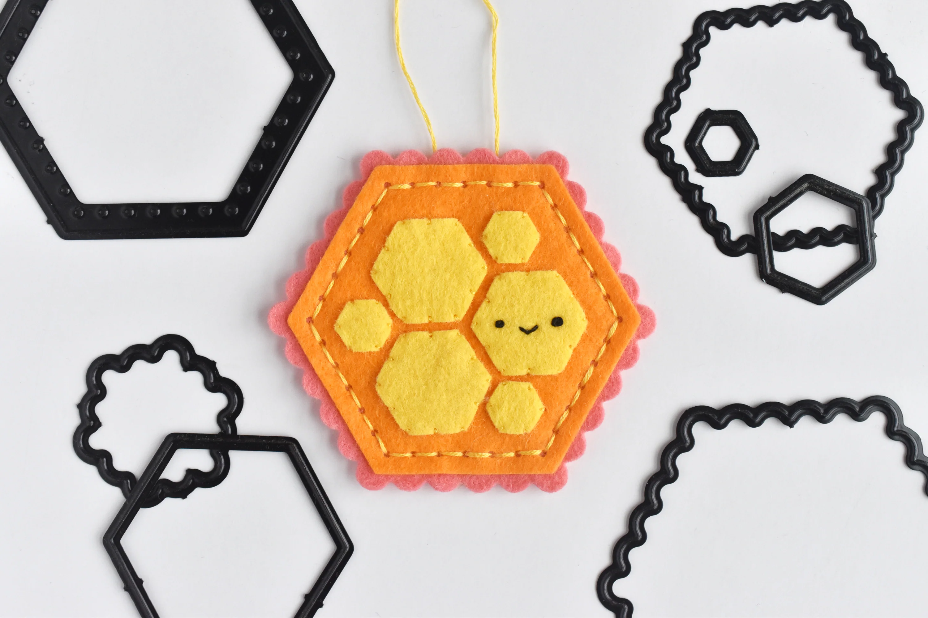 Hexagons and Scallops, Deep Etch Die - Image 2