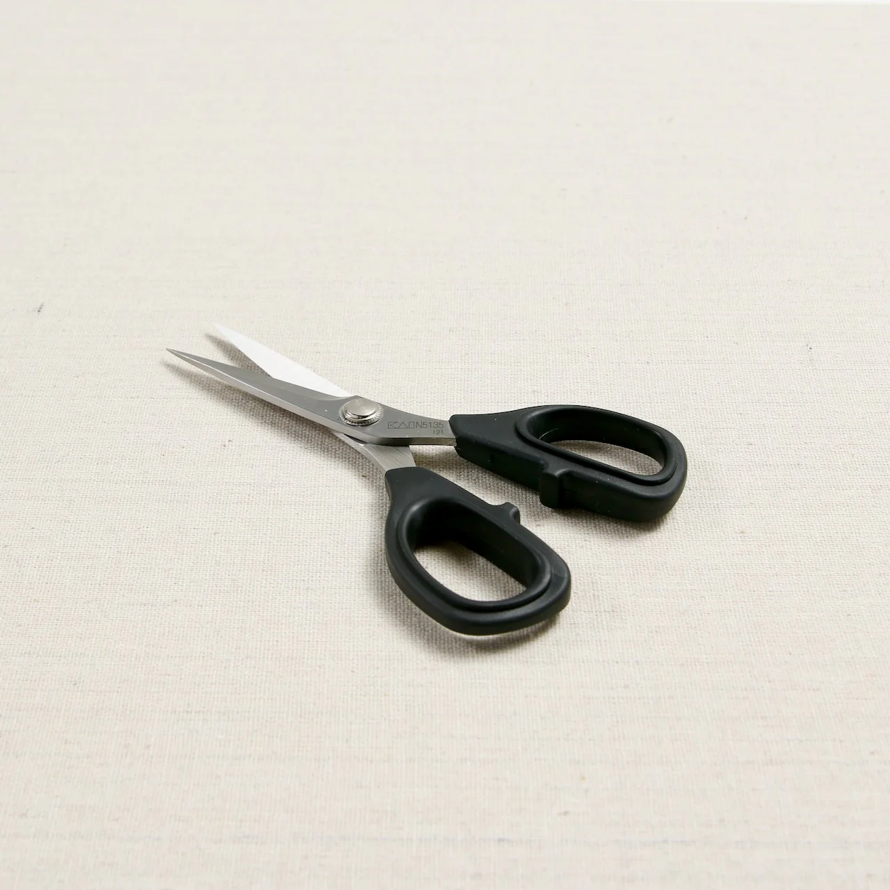 Kai Scissors, Black - Image 5