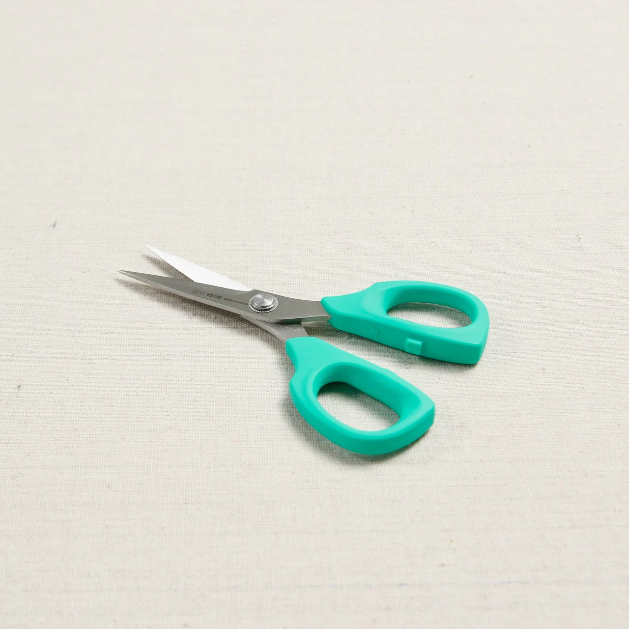Kai Scissors with cap, Teal - Image 4
