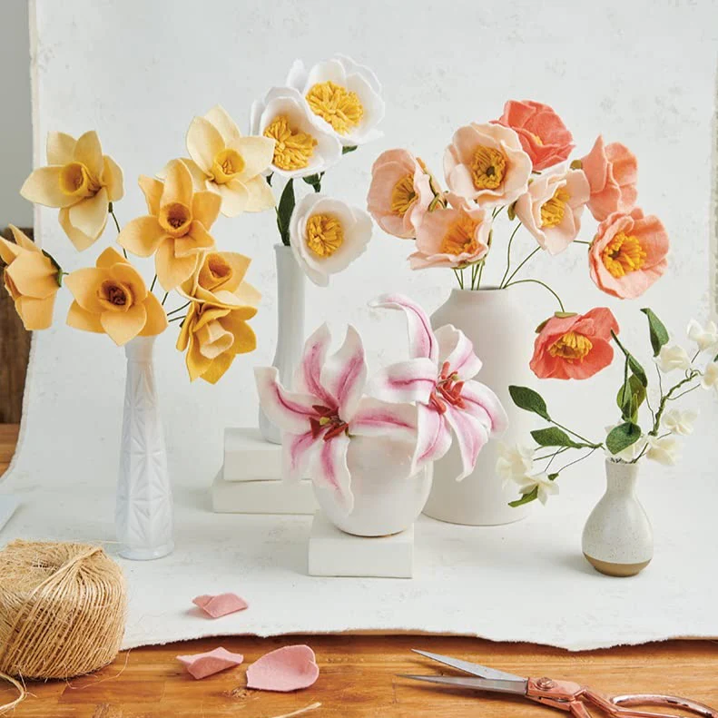 Make Felt Flowers: Four Seasons of Crafting Modern Plants & Flowers - Image 3