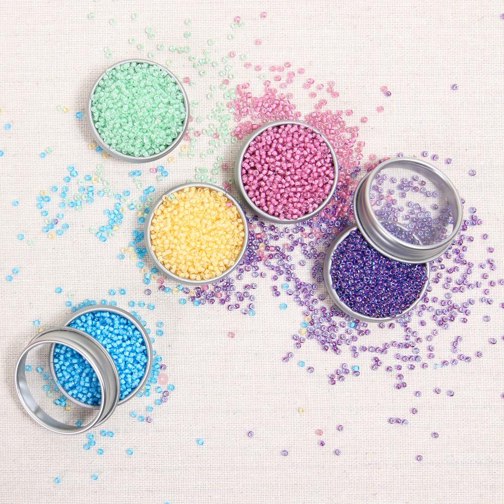 Metallic Sequins or Beads: Clover - Image 3