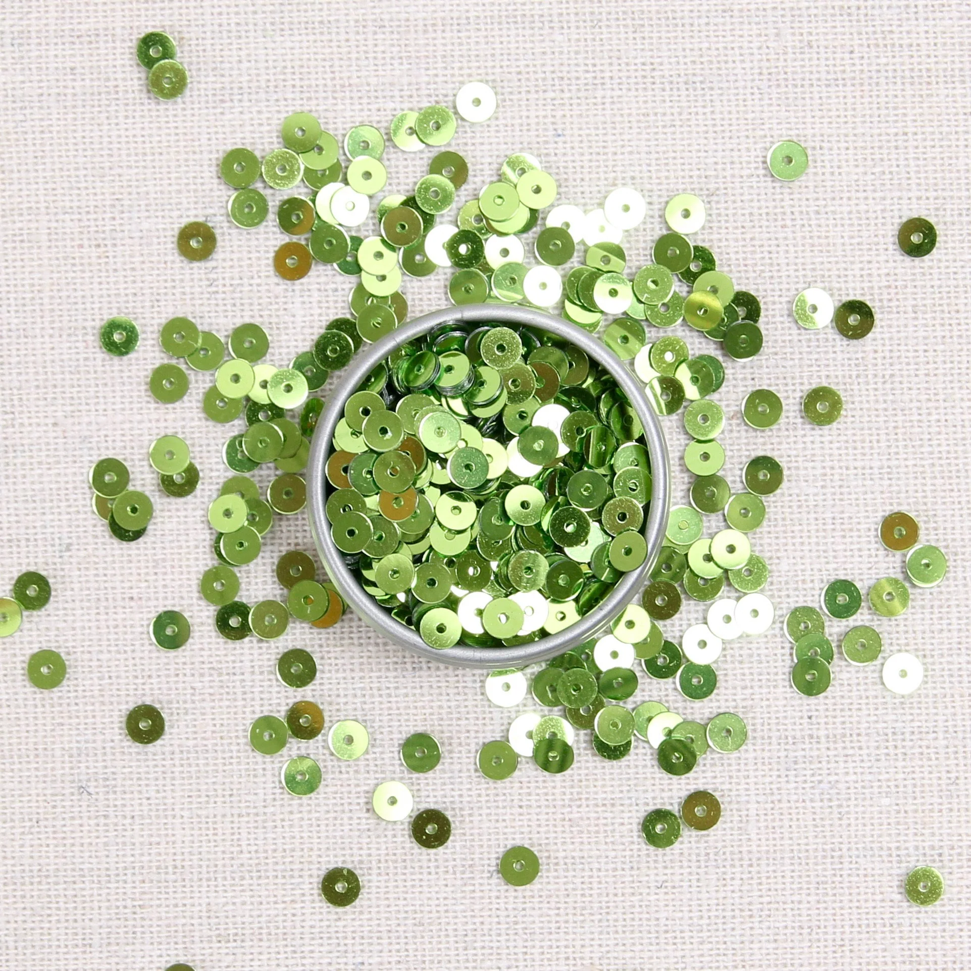 Metallic Sequins or Beads: Clover - Image 4