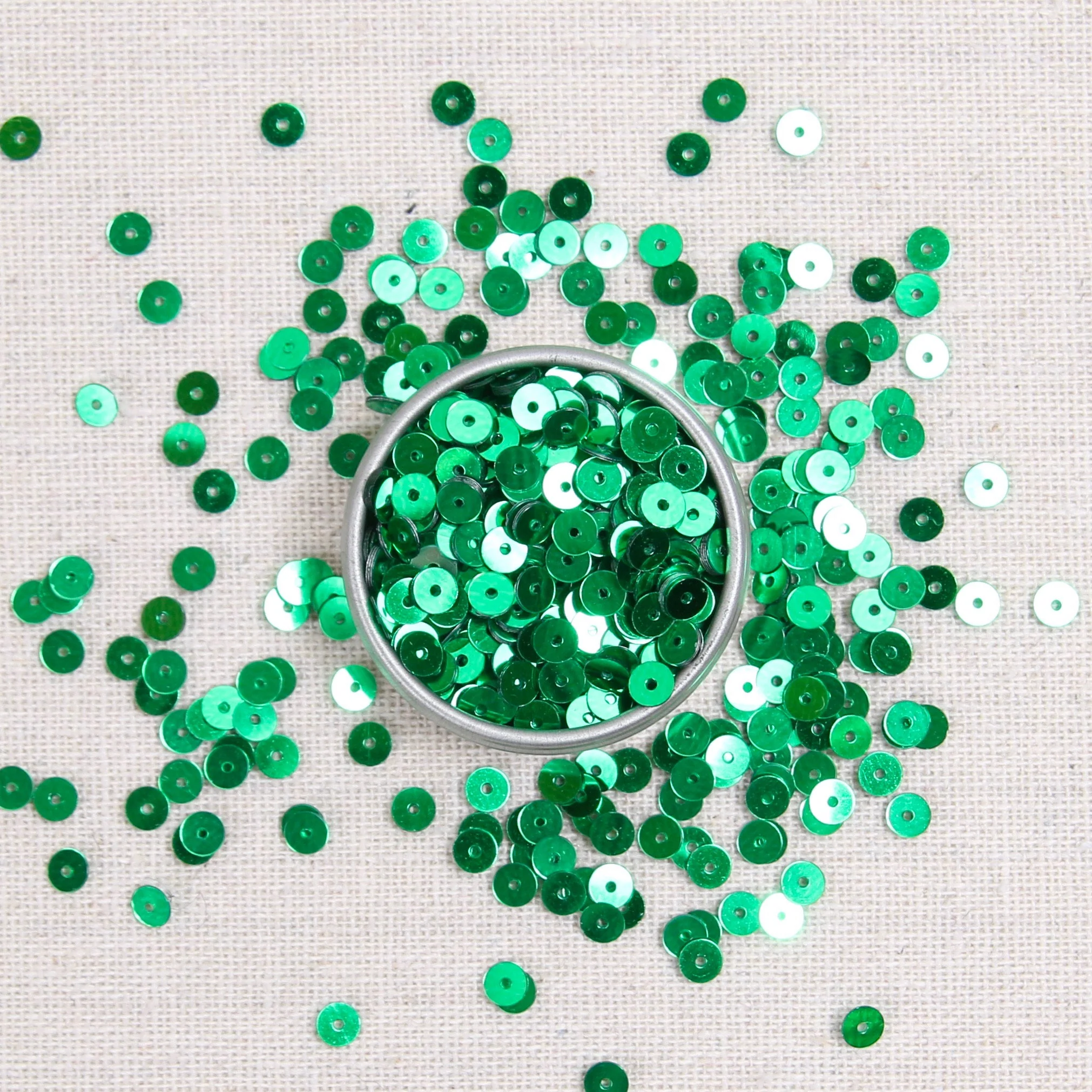 Metallic Sequins or Beads: Kelly Green - Image 4