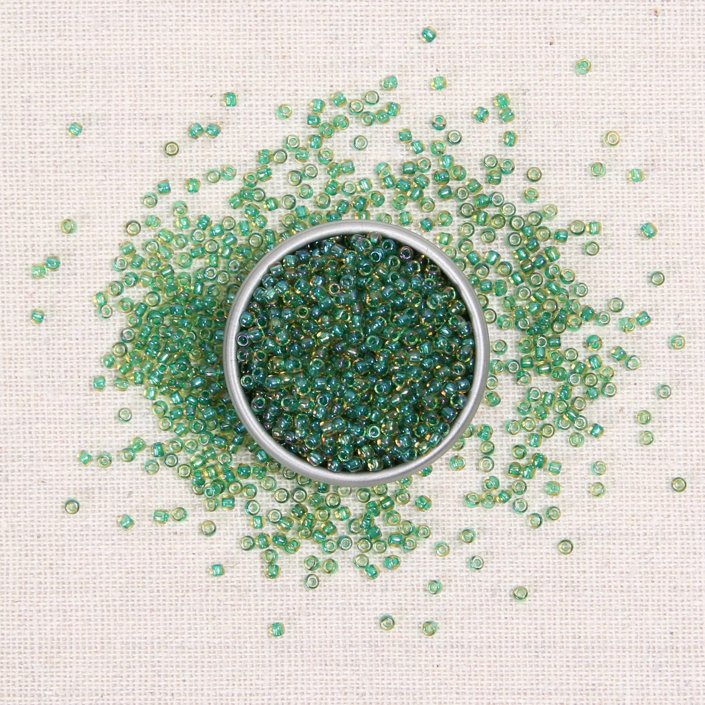 Metallic Sequins or Beads: Kelly Green - Image 5