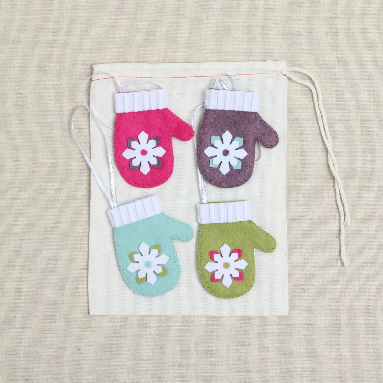 Mini Mittens, Deep Etch Die - Image 6