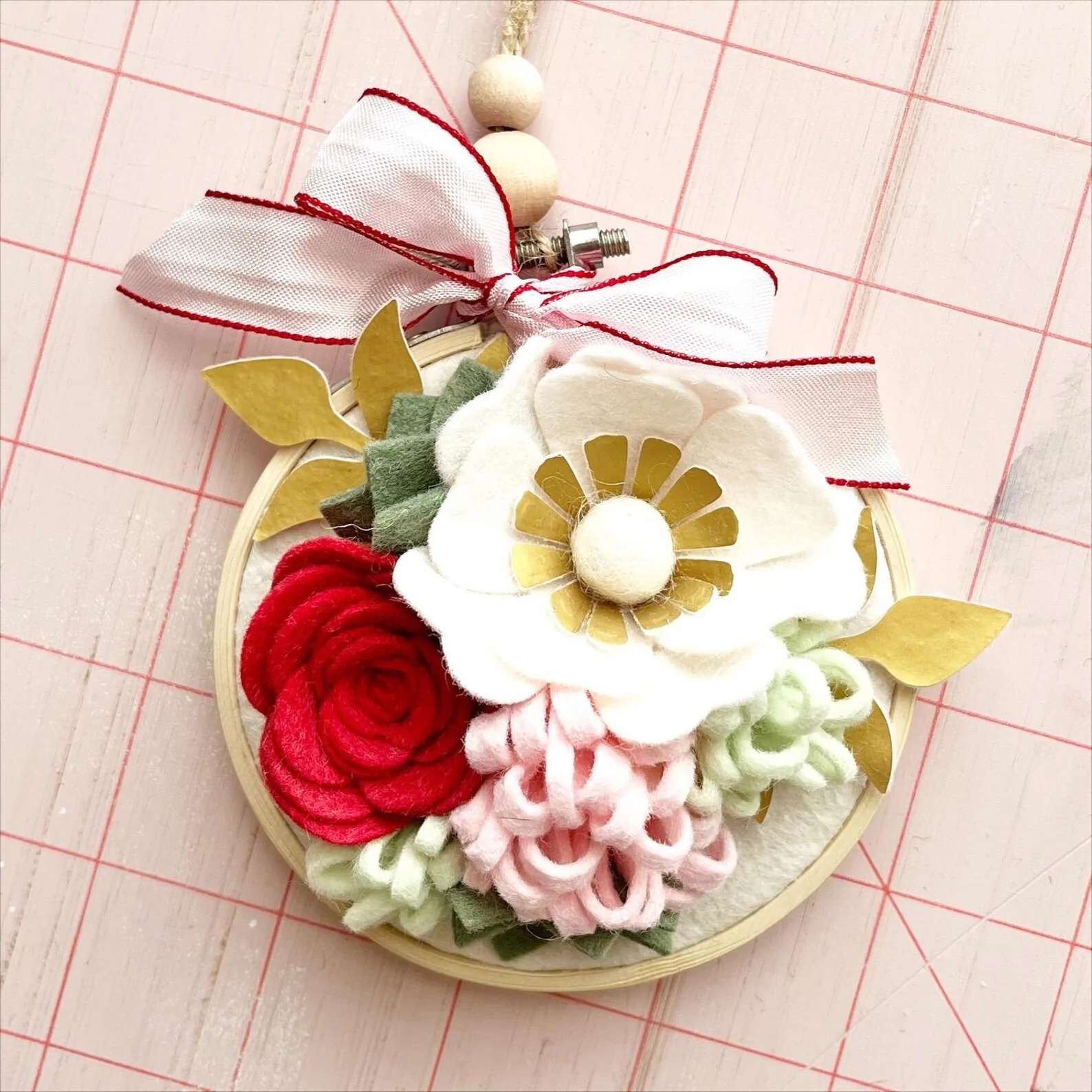 Mini Strawberry Mint Felt Flower Kit - Image 5
