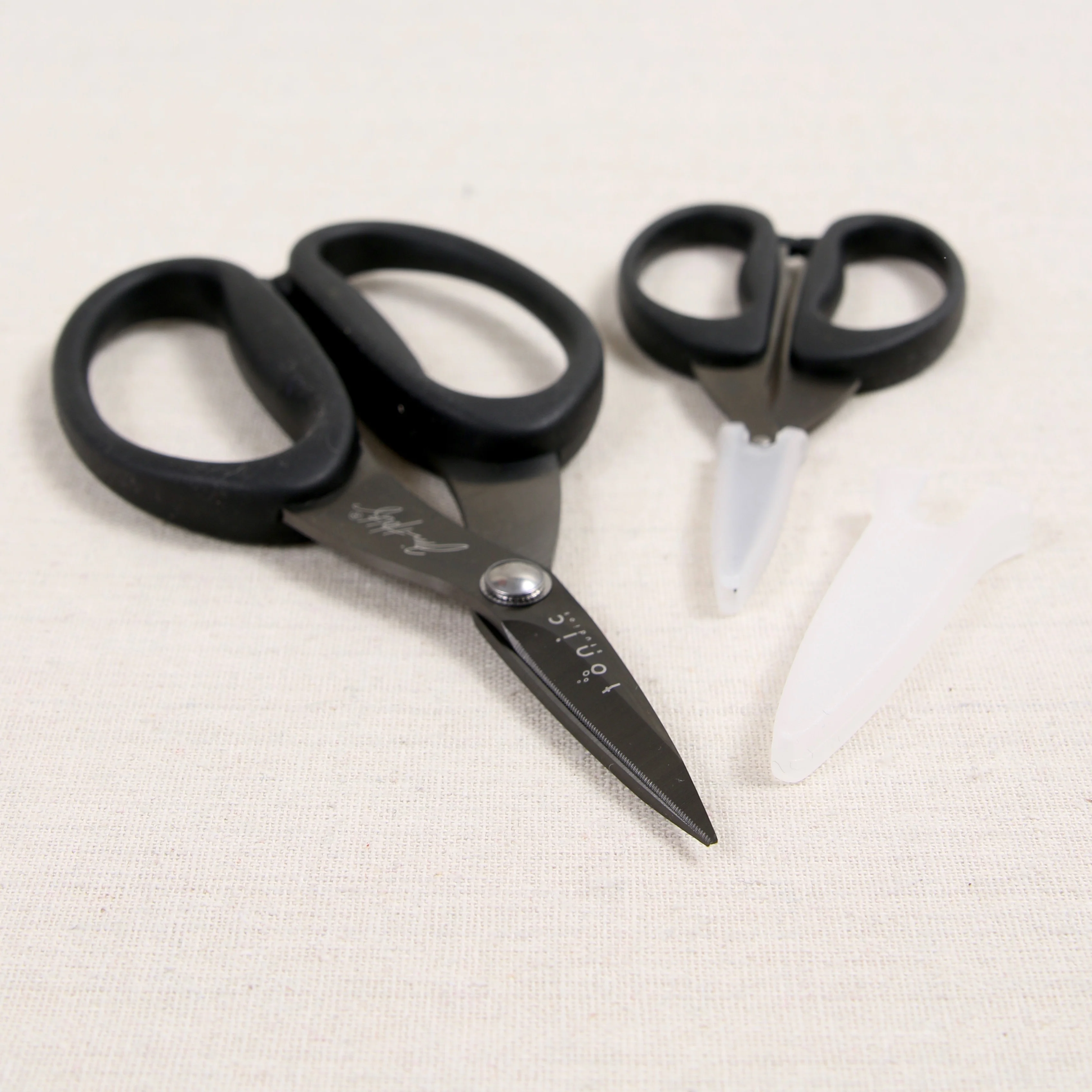 Non-stick Titanium Scissors - Image 2