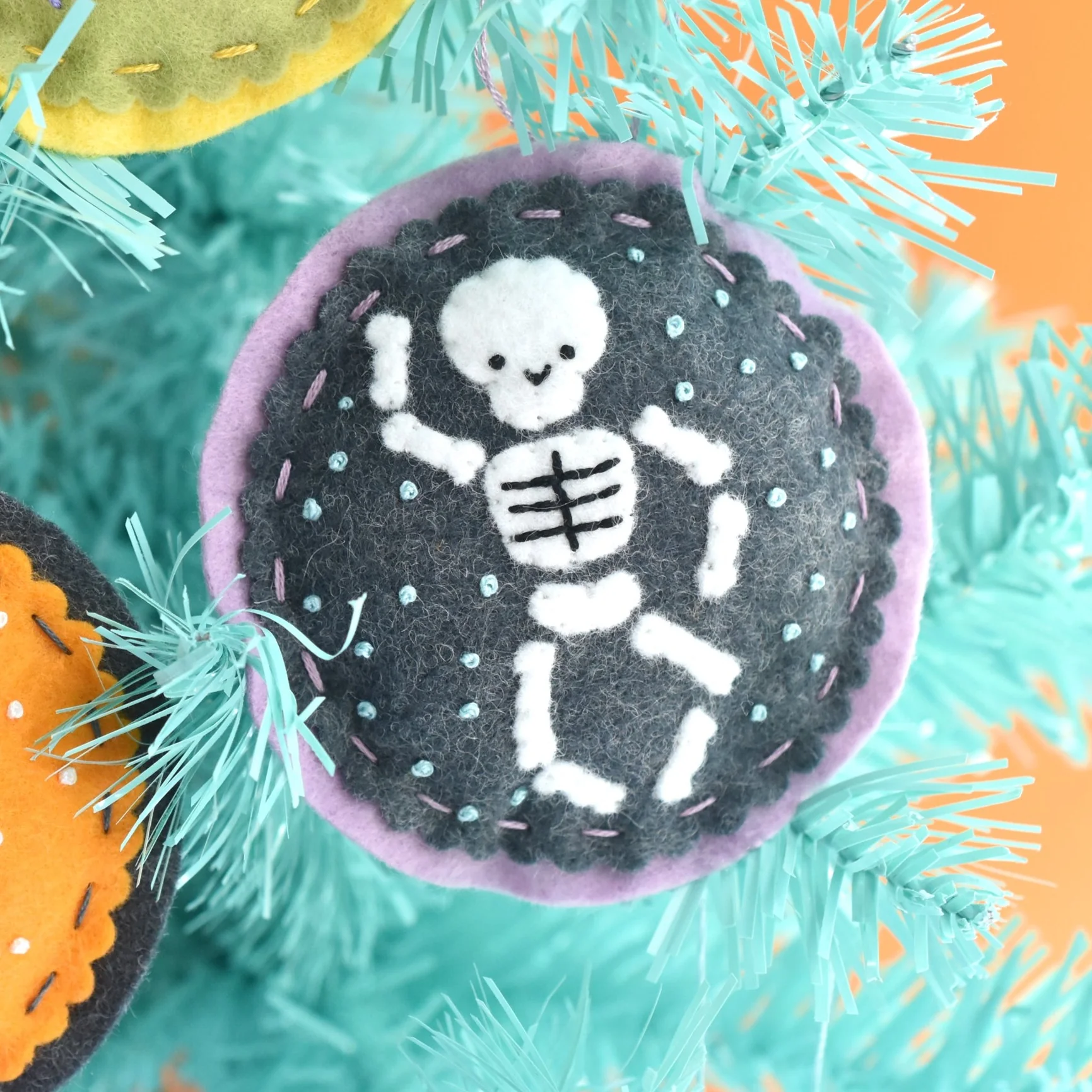 Not-So-Spooky Felt Ornaments Pattern - Image 4