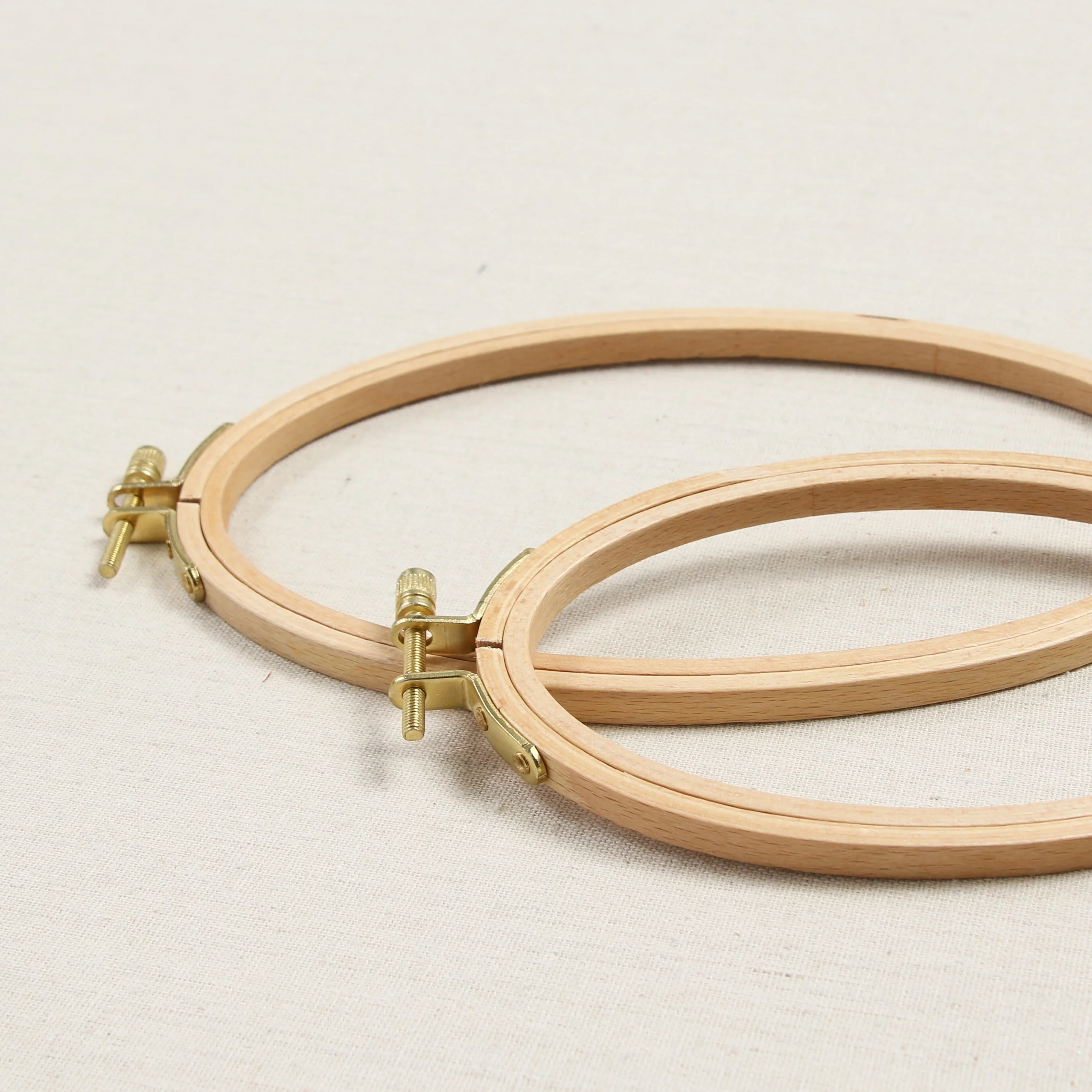 Oval Embroidery Hoops - Image 3