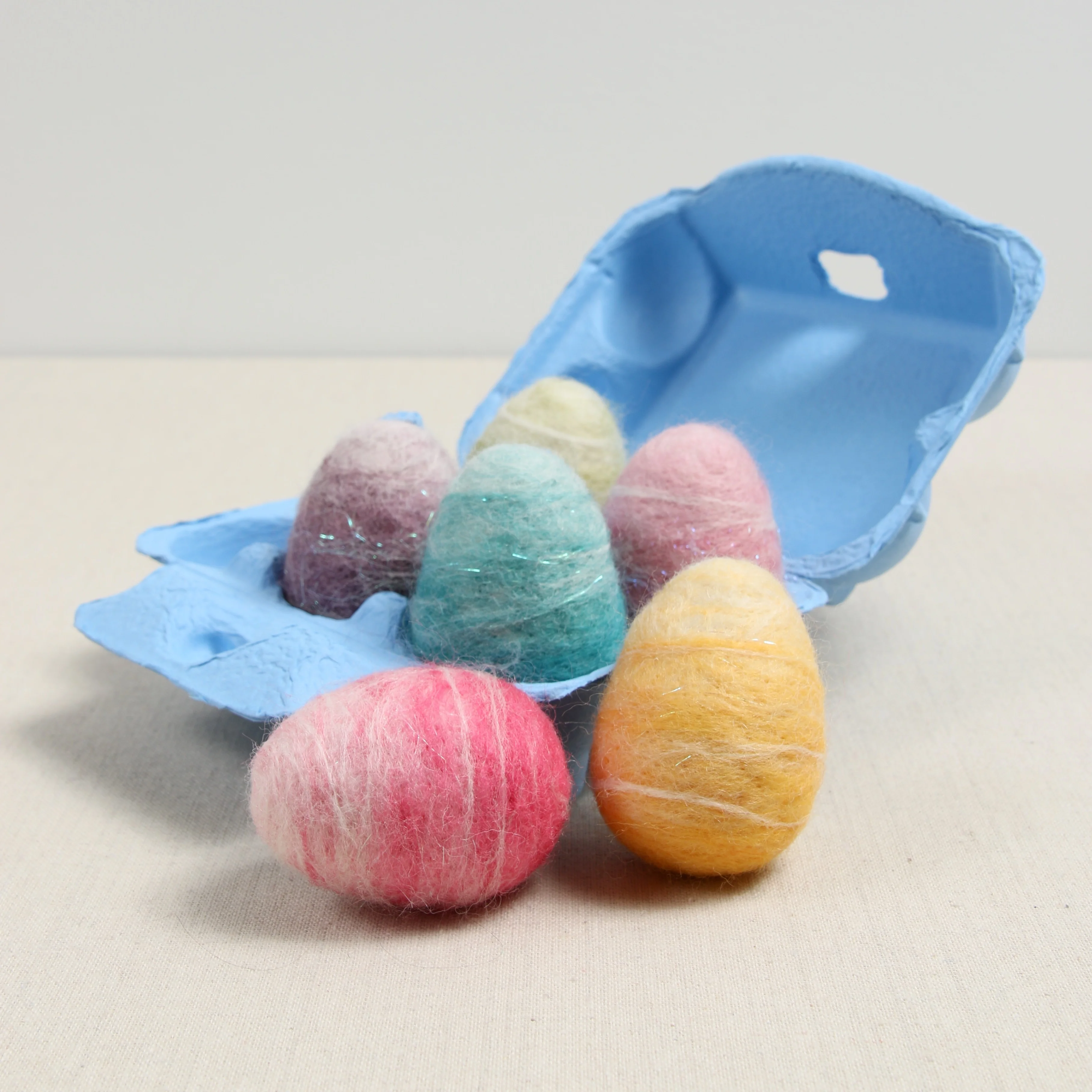 Prism Wool Roving - Image 3