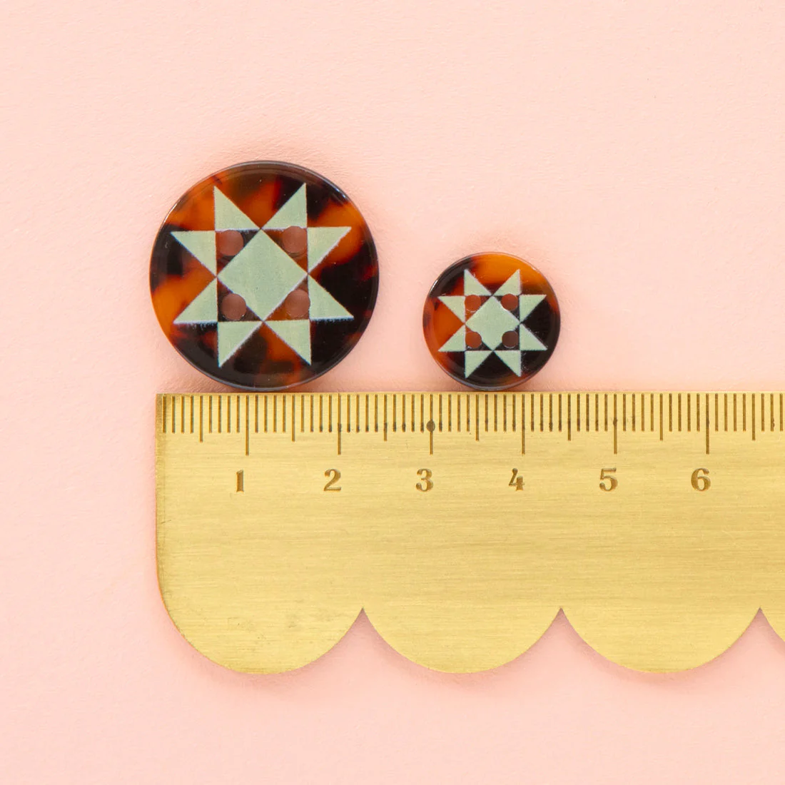 Quilt Star Buttons - Image 2