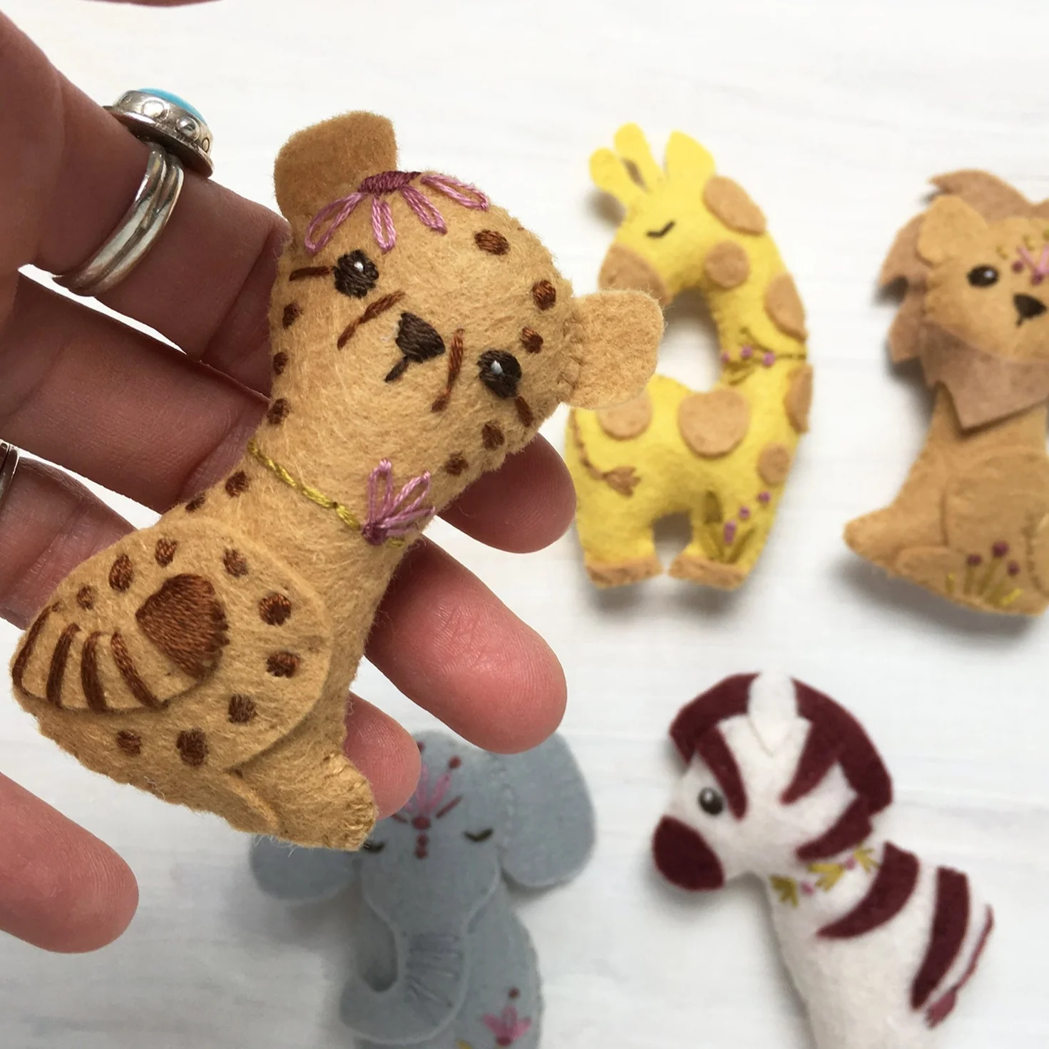 Safari Animals Felt Pattern - Image 5