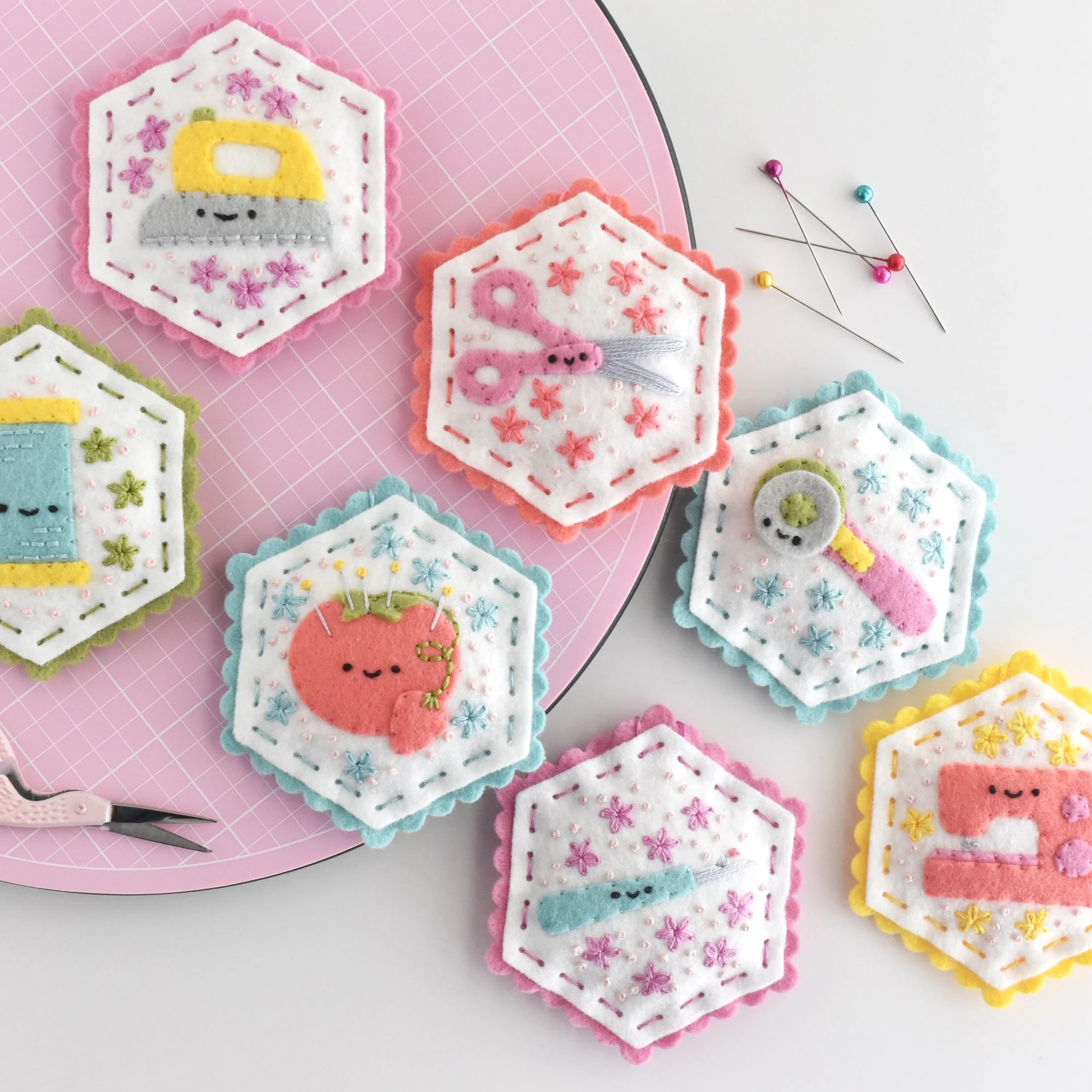 Sewing Bee Felt Ornaments Pattern - Image 2