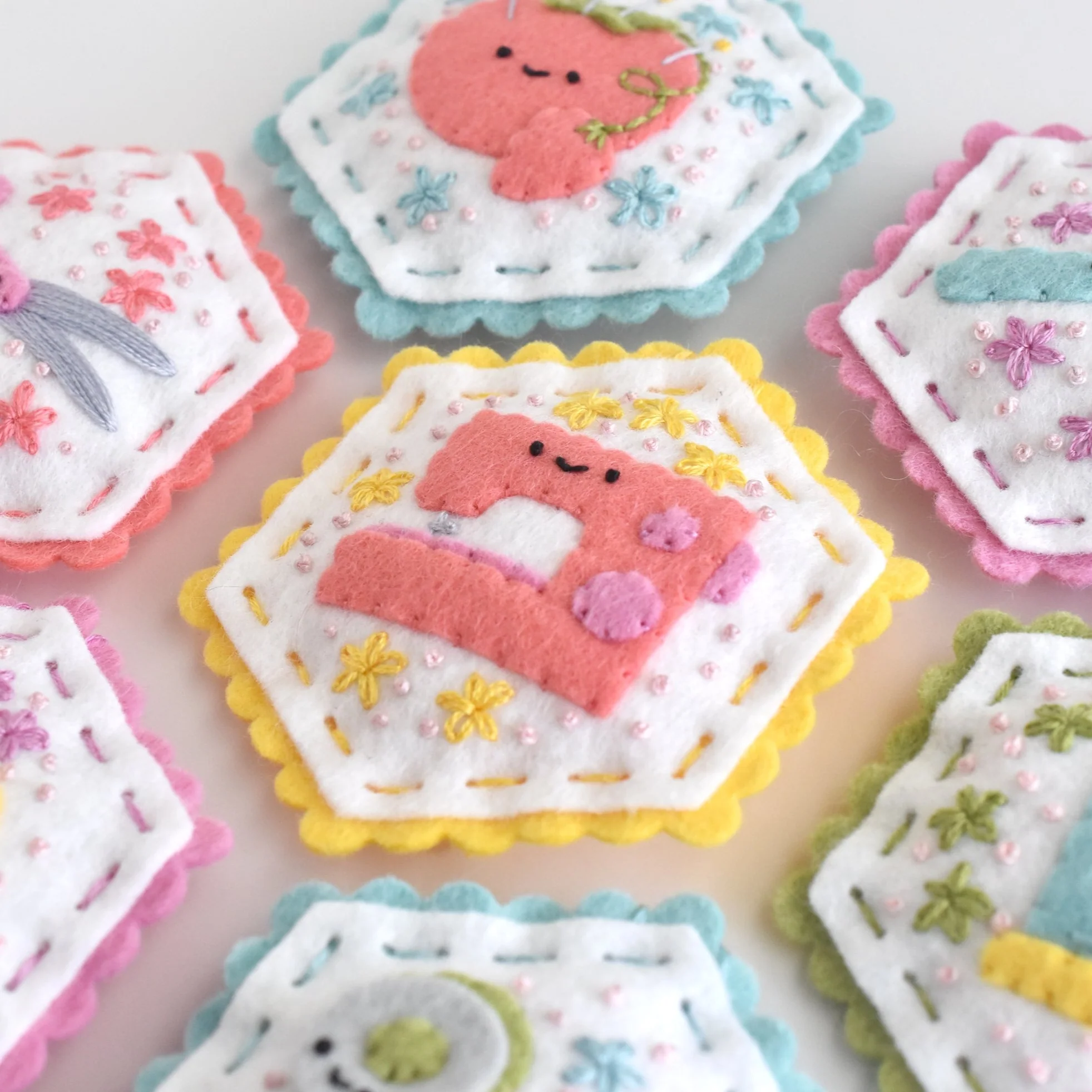 Sewing Bee Felt Ornaments Pattern - Image 3