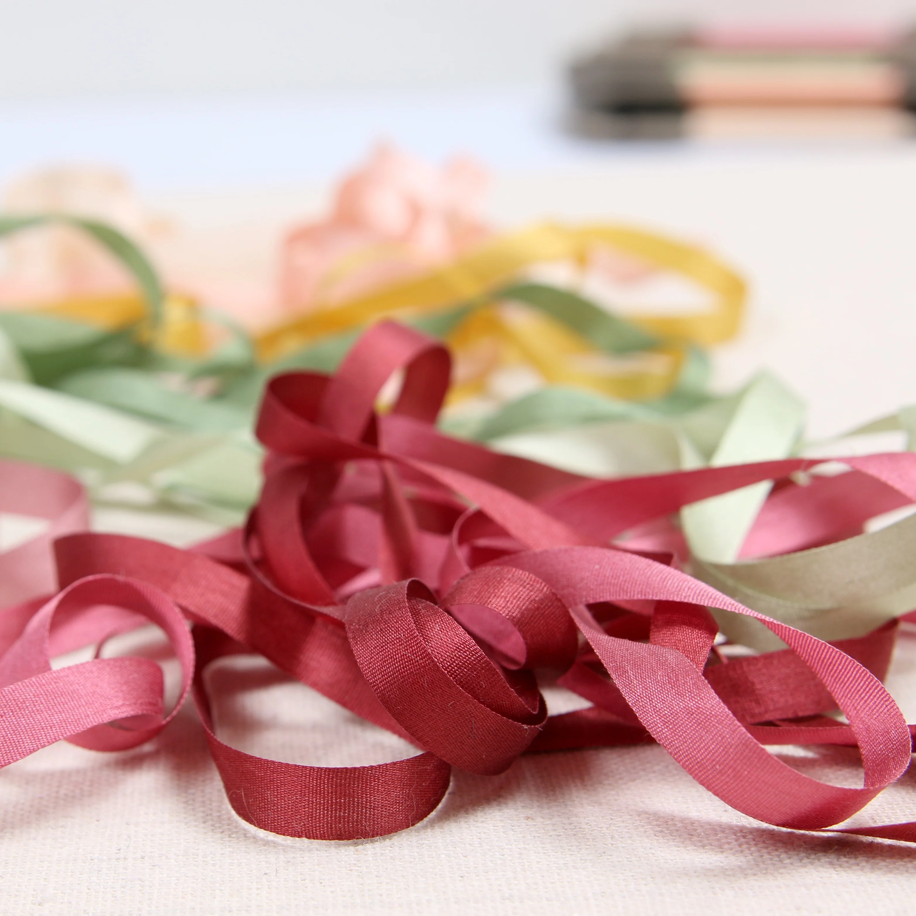 River Silks Silk Ribbon, Orchid 334 - Image 3