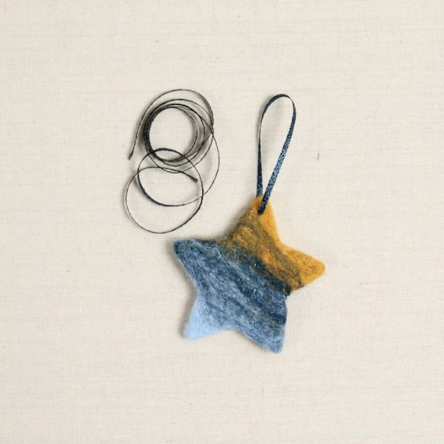 Star Bright, Beginner Needle Felting Kit - Image 3