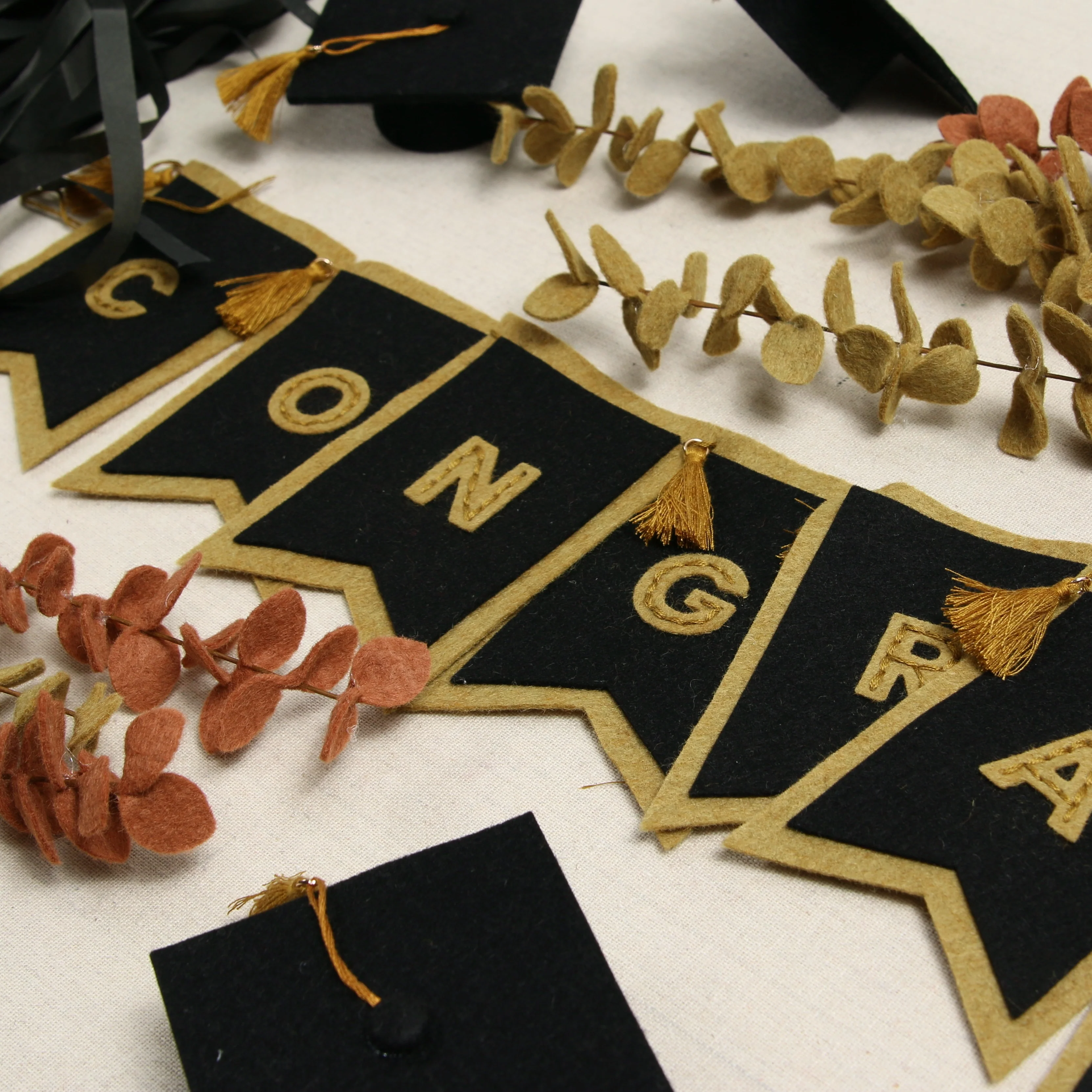 Stitchable Alphabet, Deep Etch Die - Image 6