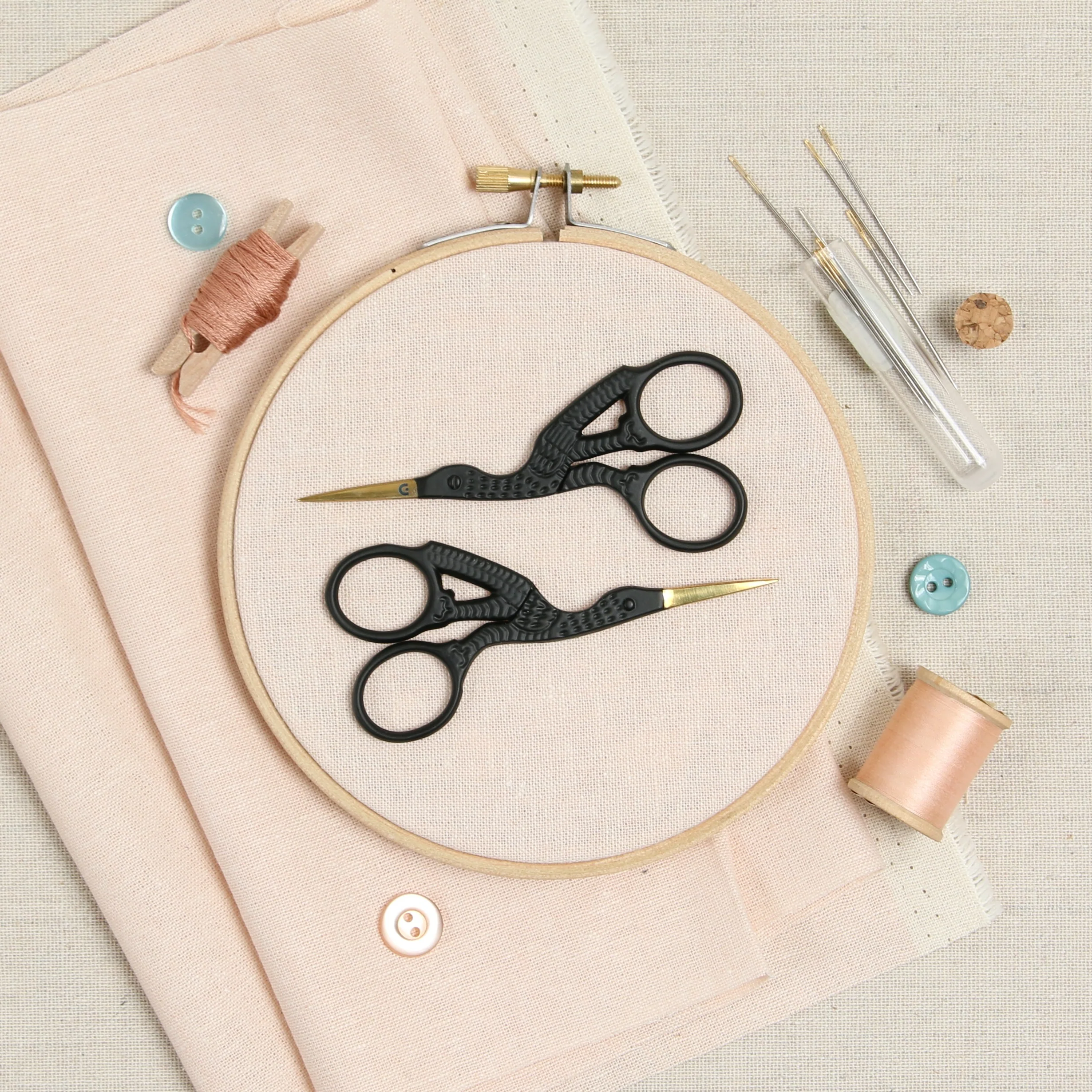 Stork Embroidery Scissors, Matte Black - Image 4