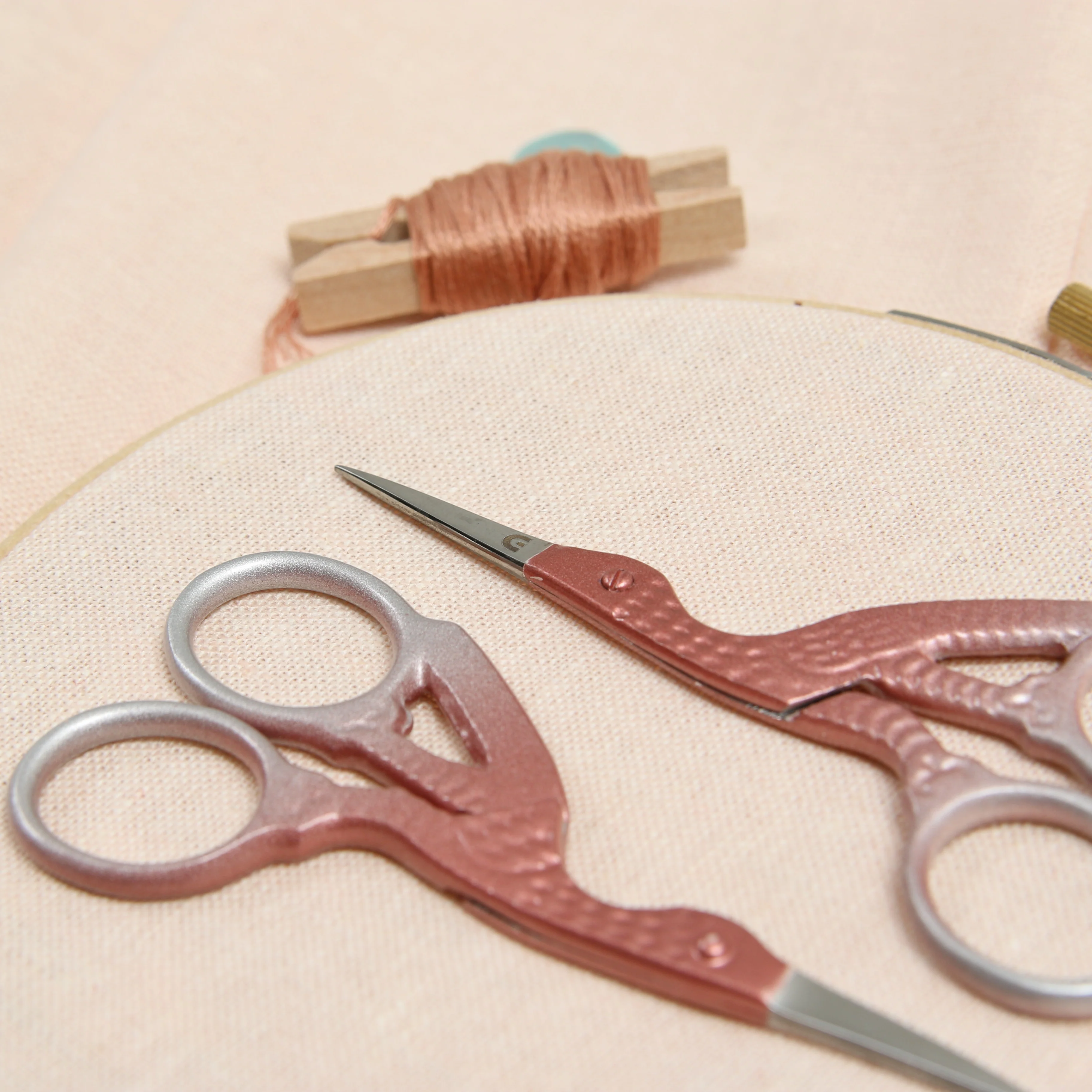 Stork Scissors, Pink Pearl - Image 3