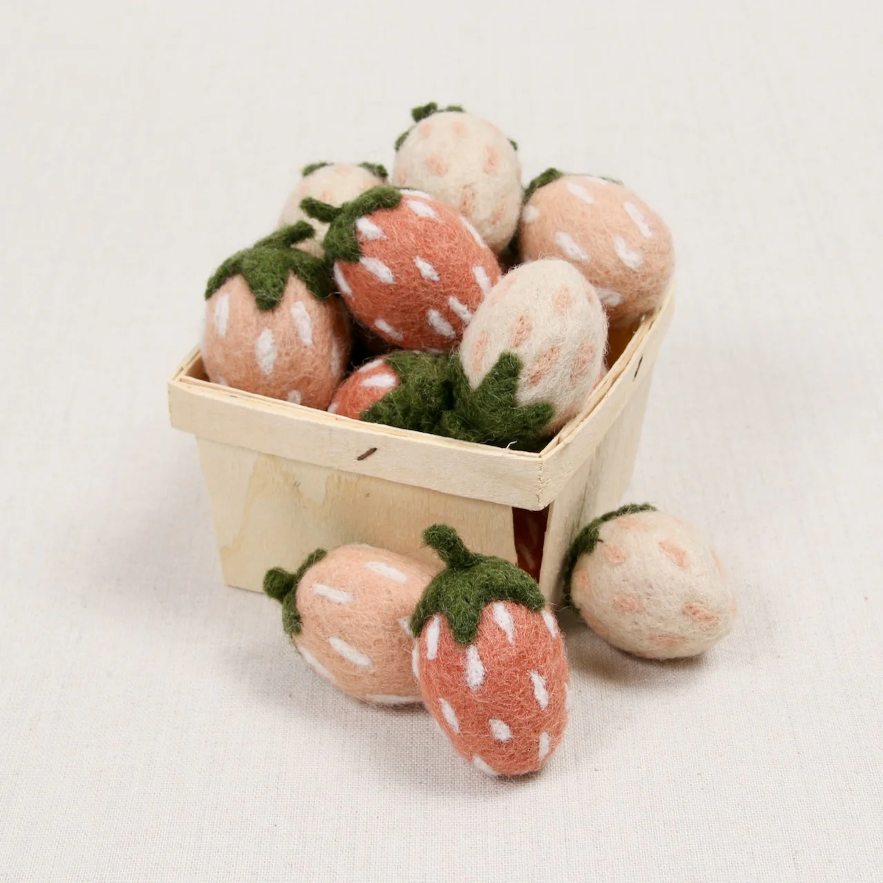 Strawberries, Mojave - Image 2