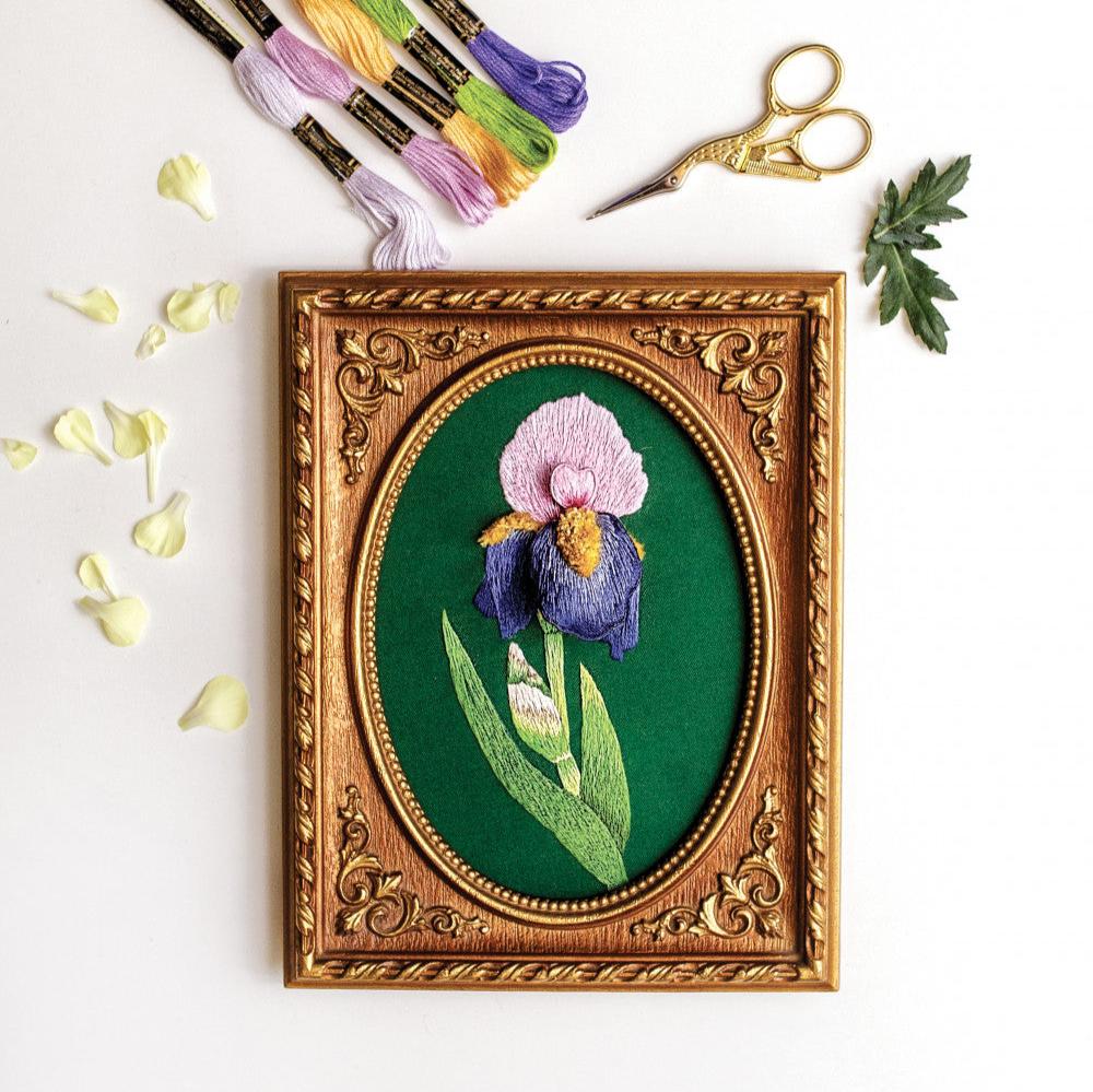 Stumpwork Embroidery & Thread Painting Book - Image 5