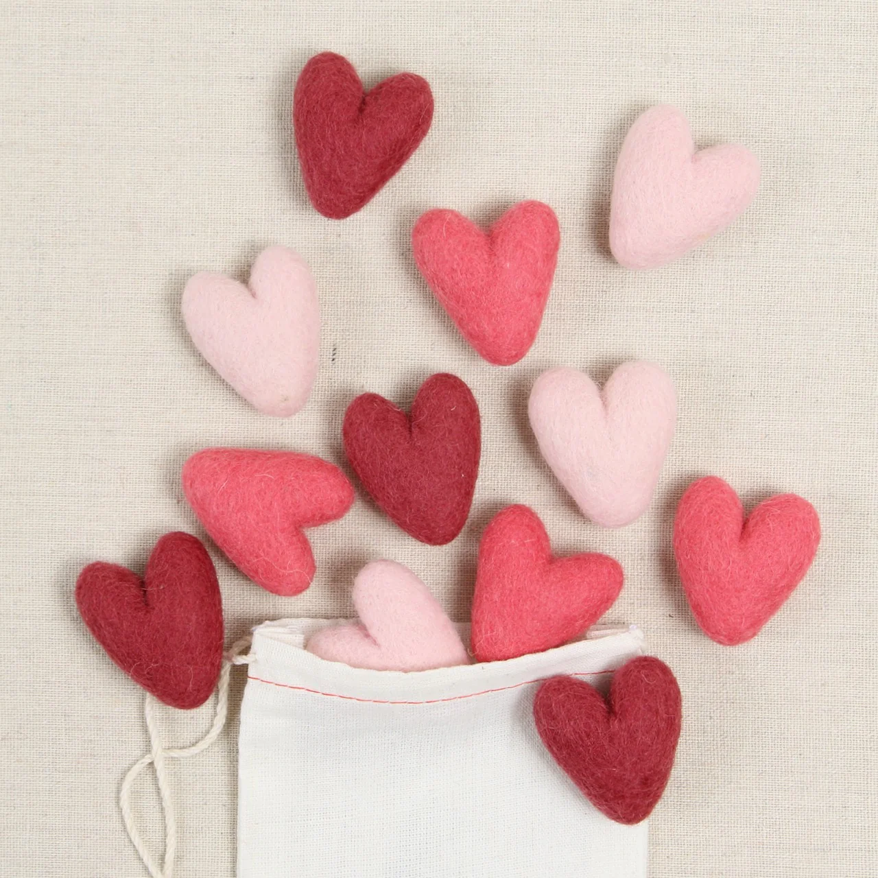 Sweethearts, Bordeaux - Image 2