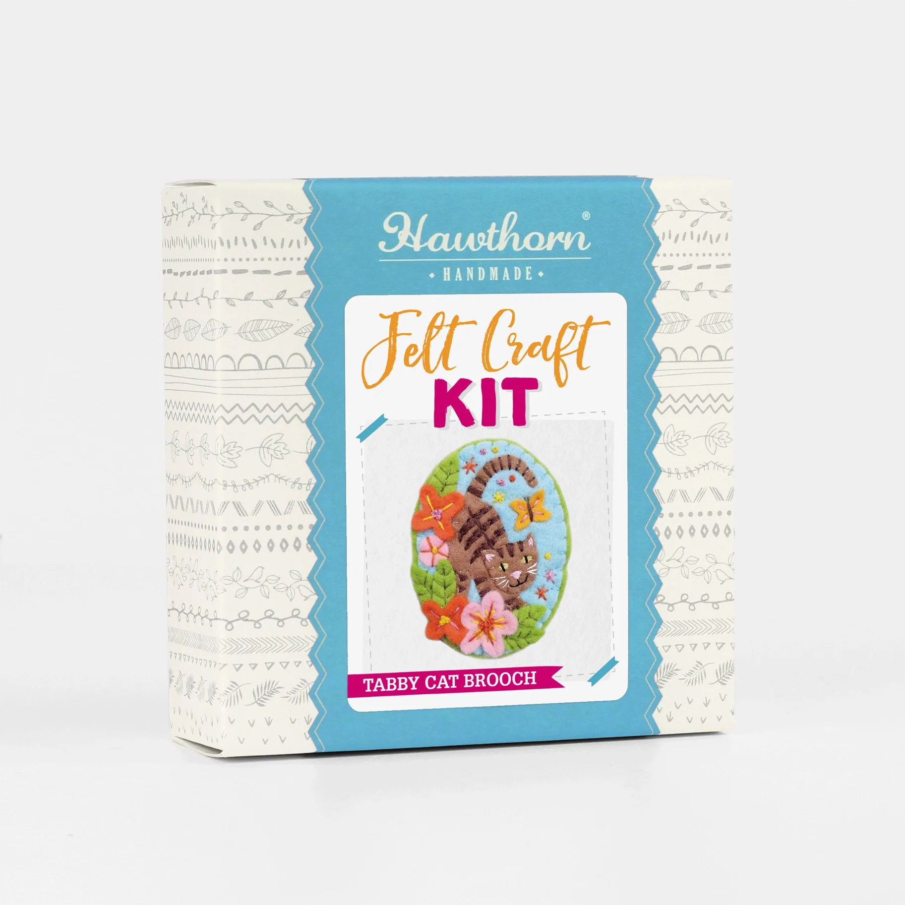 Tabby Cat Felt Craft Brooch Kit - Image 2
