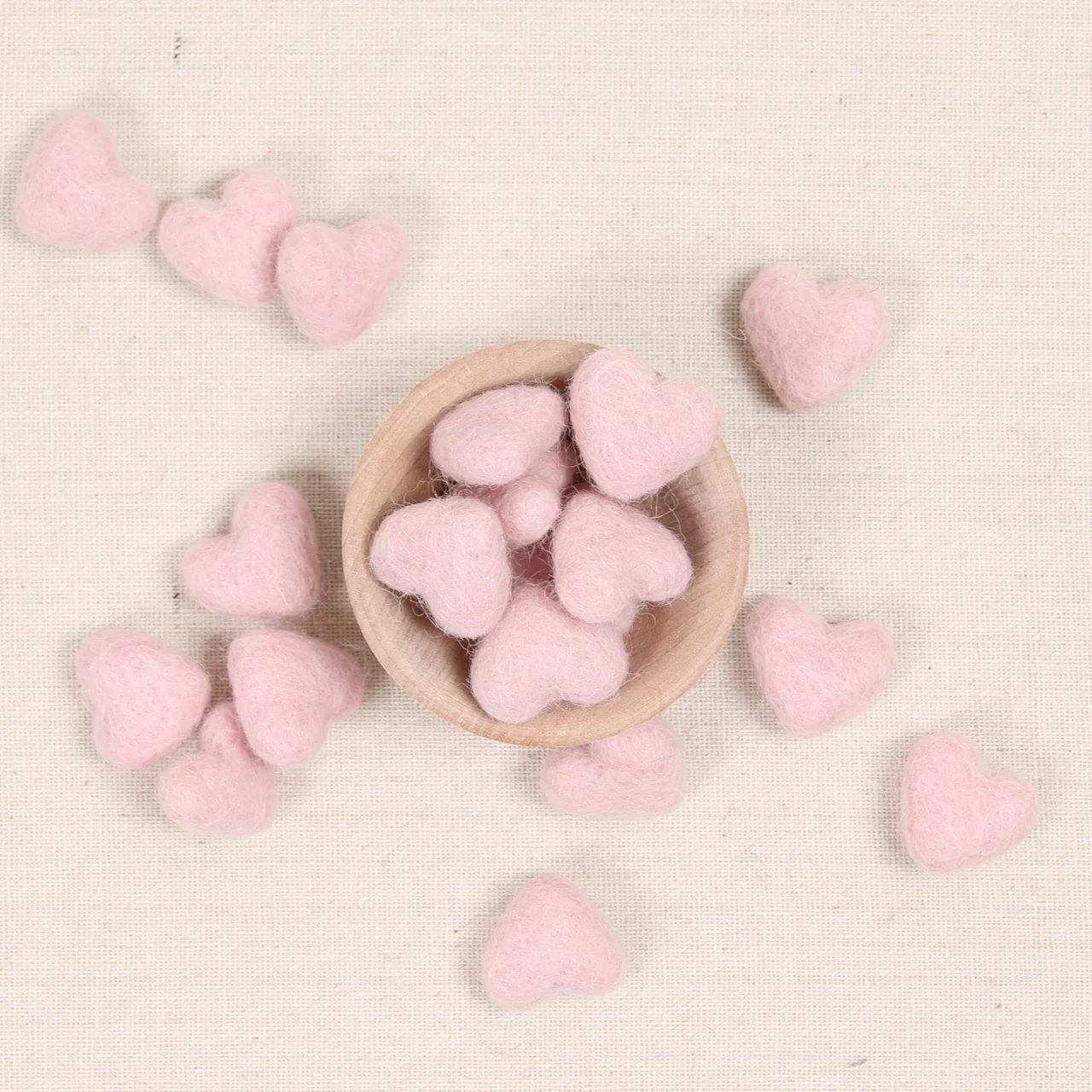 Tiny Hearts, Peony