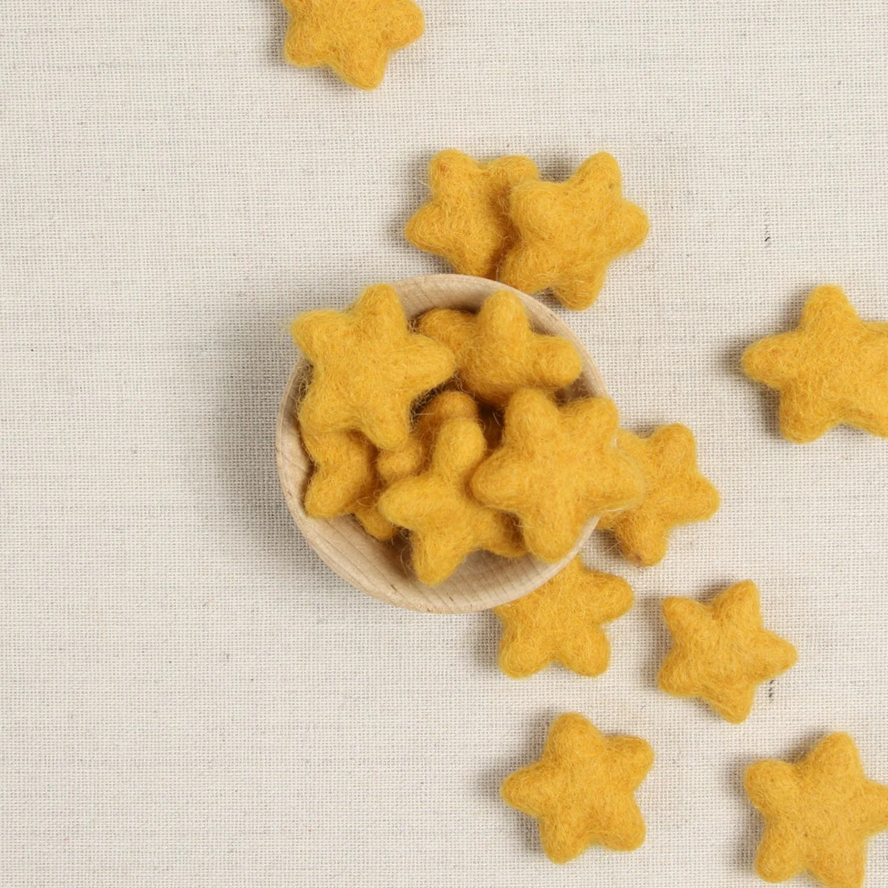 Tiny Stars, Mustard
